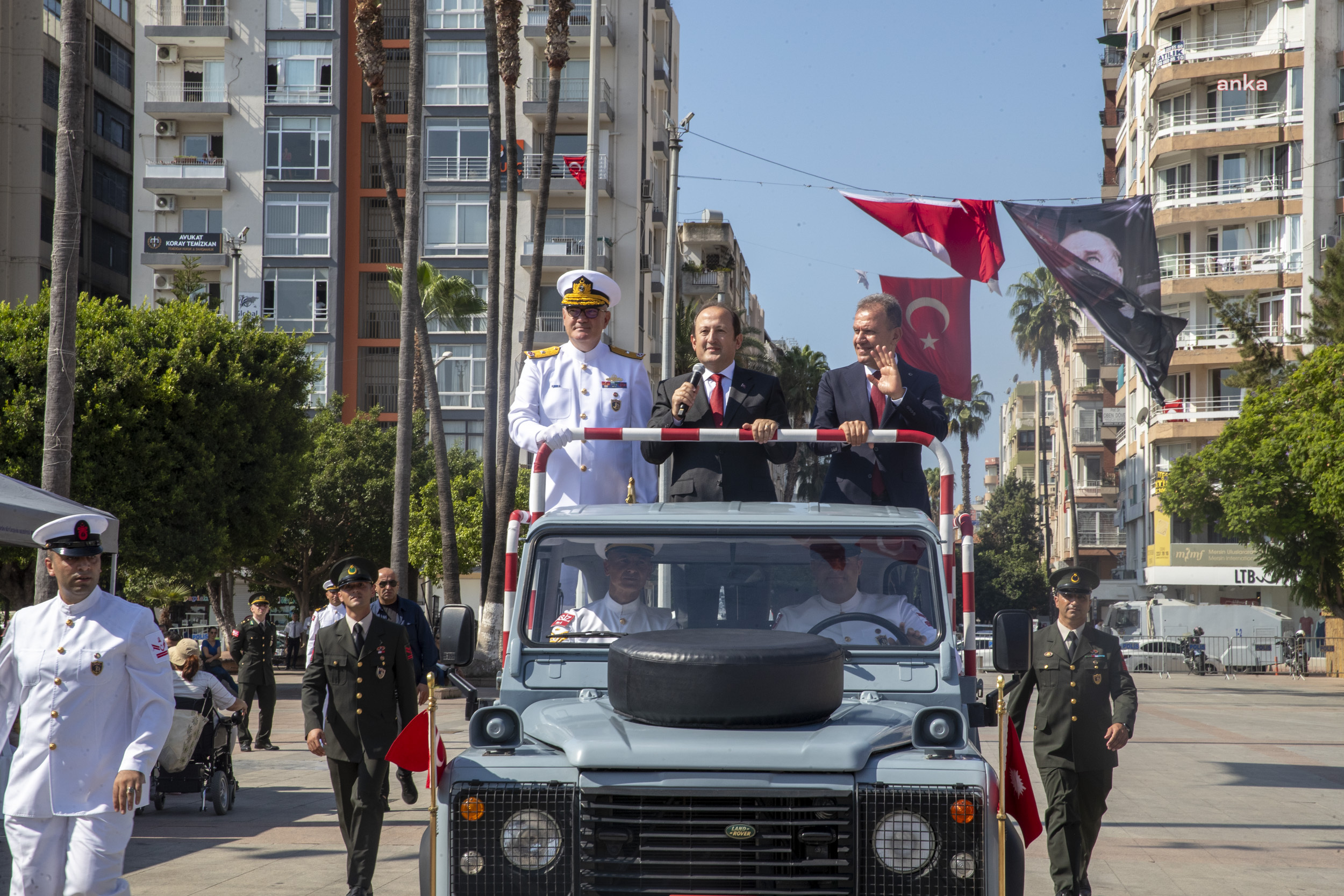 MERSİN'DE ZAFER BAYRAMI'NIN 101. YILI COŞKUYLA KUTLANDI