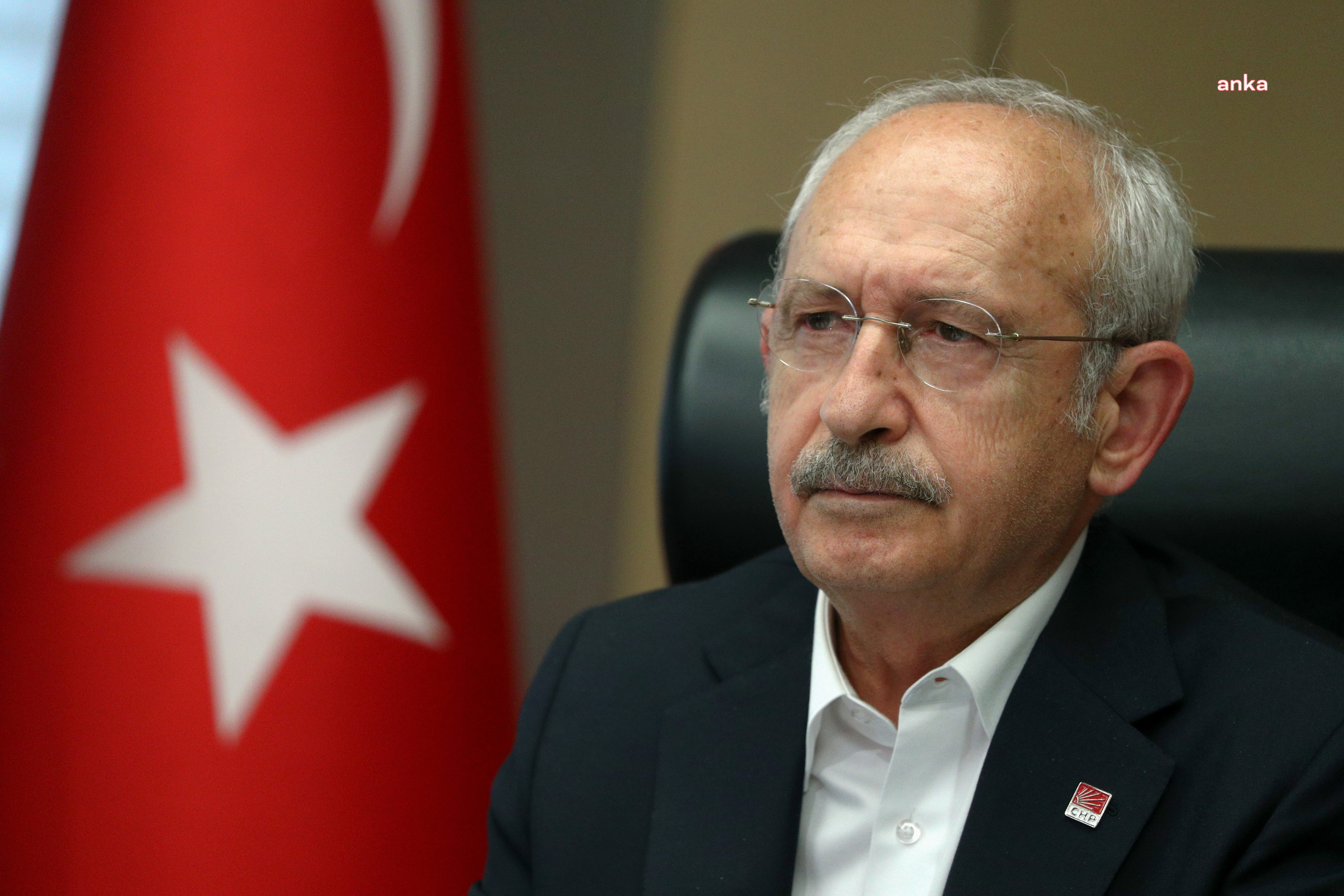 KEMAL KILIÇDAROĞLU: “İLAHİYAT CAMİASININ DEĞERLİ İSİMLERİNDEN BİRİ OLAN PROF. DR. HÜSEYİN ATAY’A ALLAH’TAN RAHMET, AİLESİNE VE SEVDİKLERİNE BAŞSAĞLIĞI DİLİYORUM”