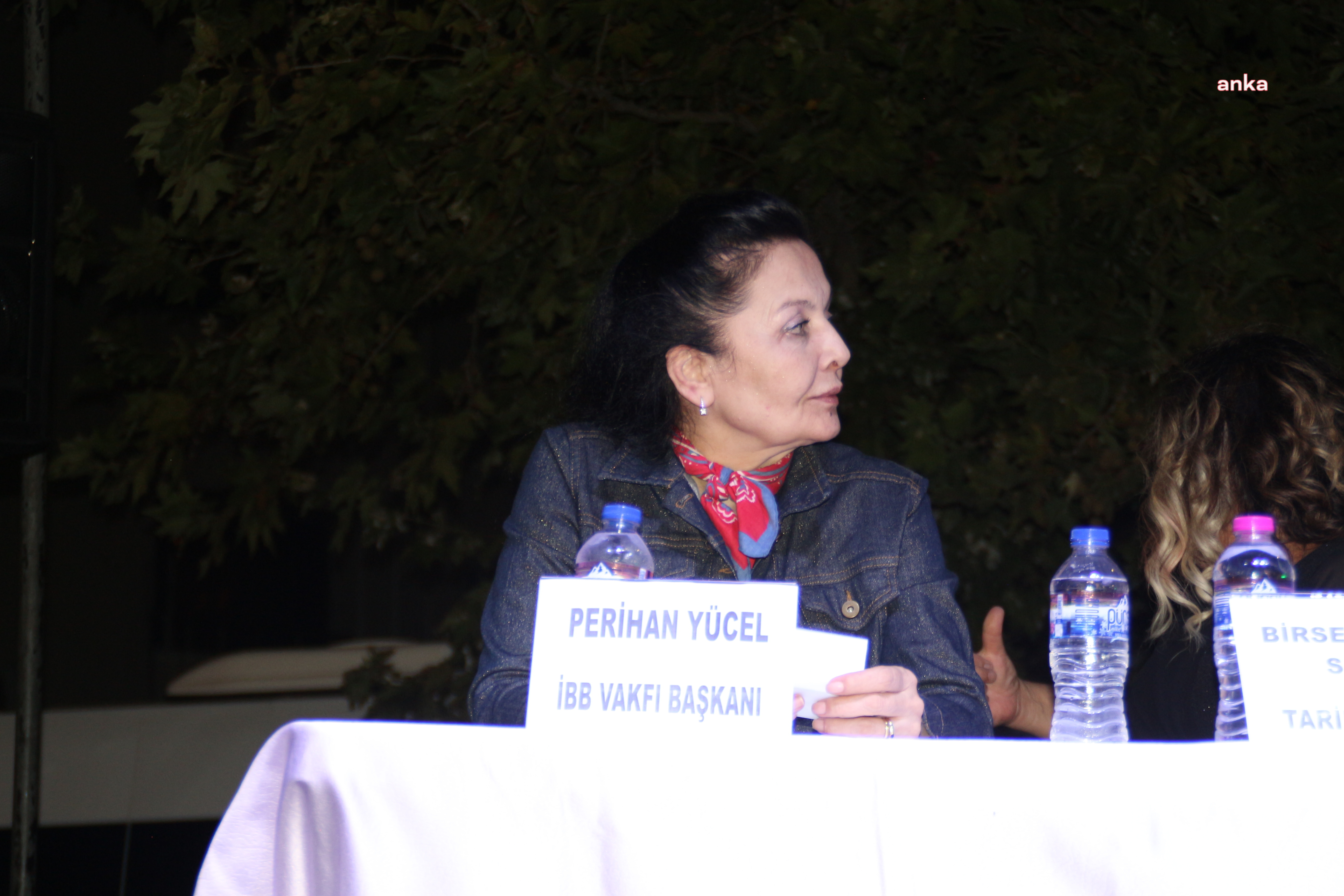 ANADOLU KADIN HAREKETİ, BALIKESİR'DE ETKİNLİK DÜZENLEDİ