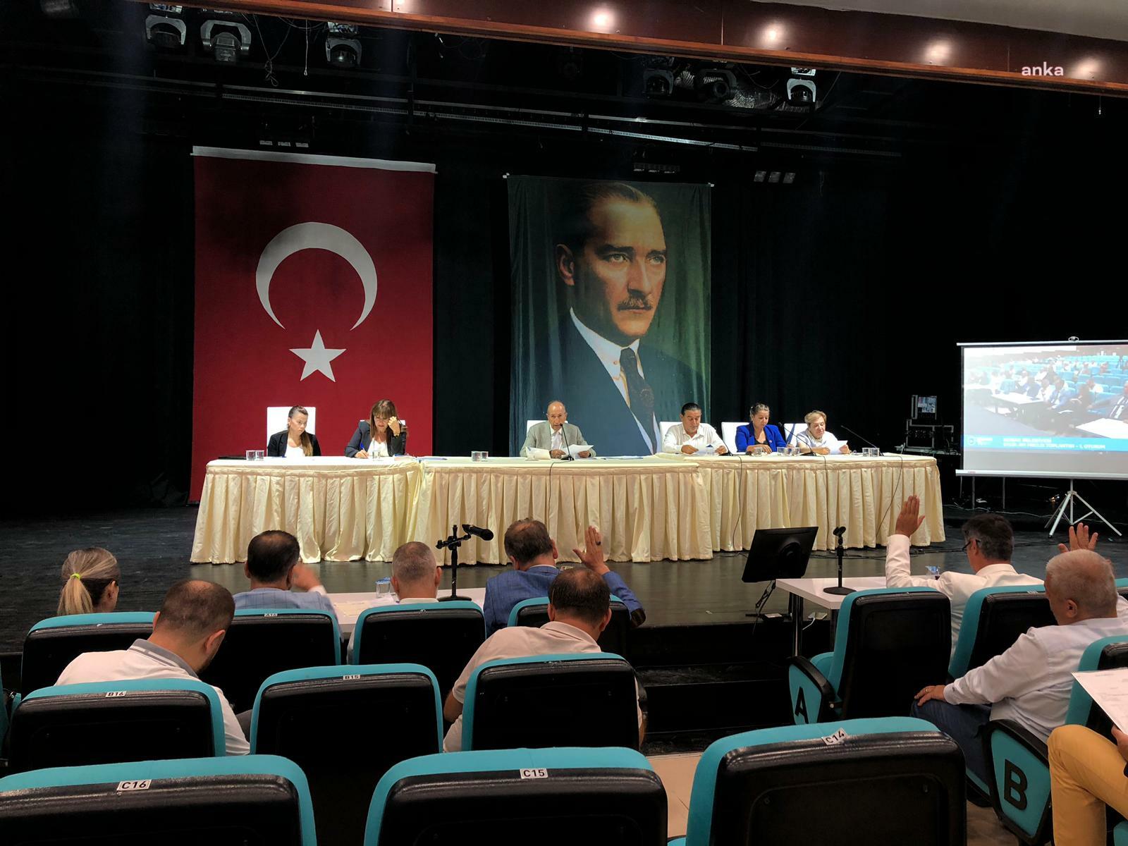 KONAK BELEDİYESİ MECLİSİNDE DÜNYA BARIŞINA VURGU YAPILDI