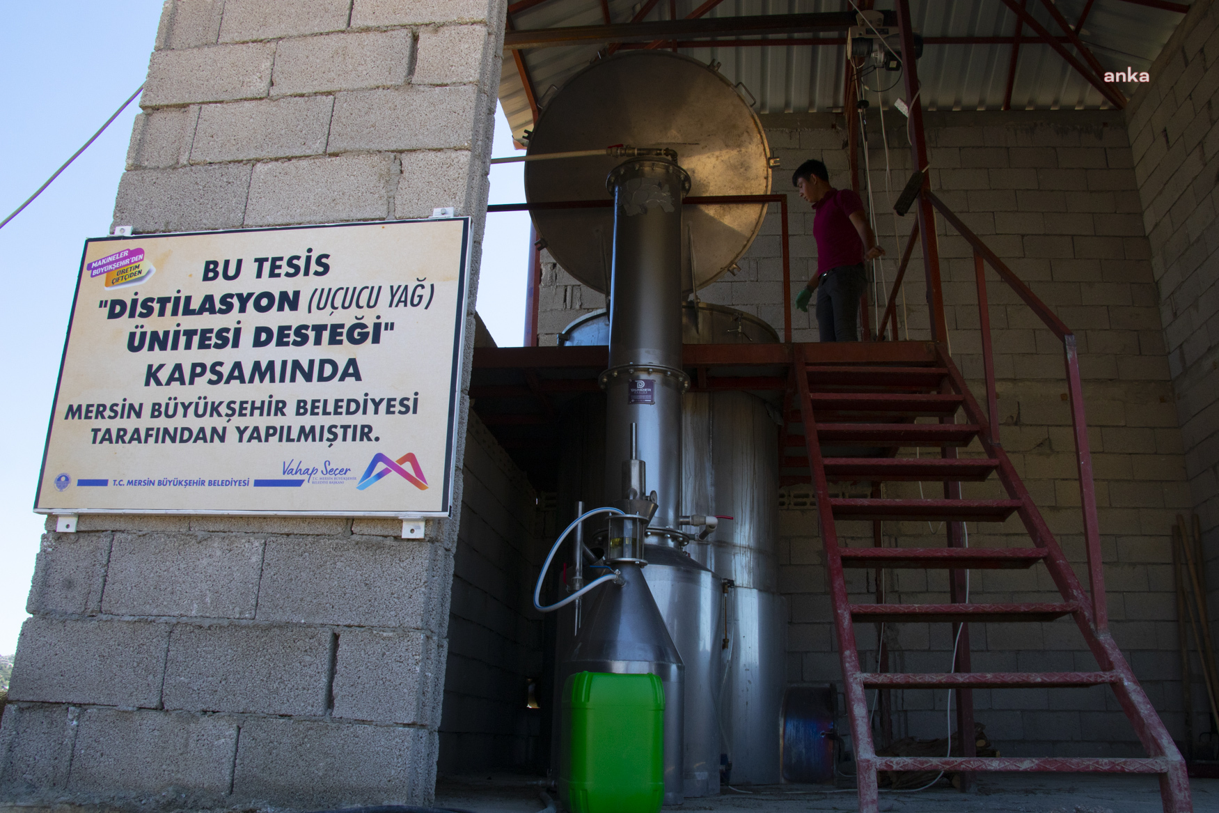 KÖSEÇOBANLI’DA ÜRETİCİLER İSTEDİ, MERSİN BÜYÜKŞEHİR YERİNE GETİRDİ