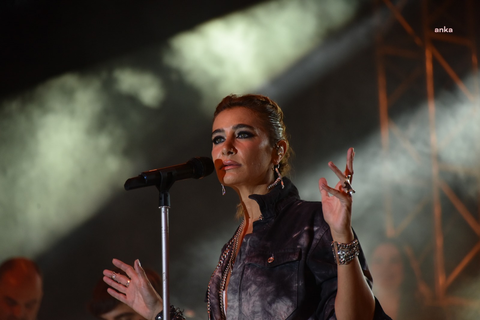 BOZÜYÜK, KURTULUŞUNU SILA KONSERİ İLE KUTLADI