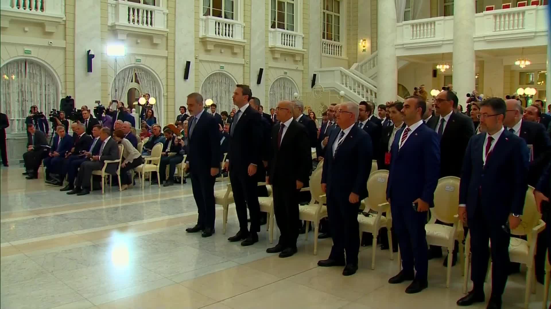 ERDOĞAN-PUTİN GÖRÜŞMESİ SONA ERDİ...PUTİN: “RUS TARIM ÜRÜNLERİNİN İHRACATIYLA İLGİLİ YAPTIRIMLAR KALDIRILACAKSA TAHIL ANLAŞMASINI CANLANDIRMAYA HAZIRIZ"