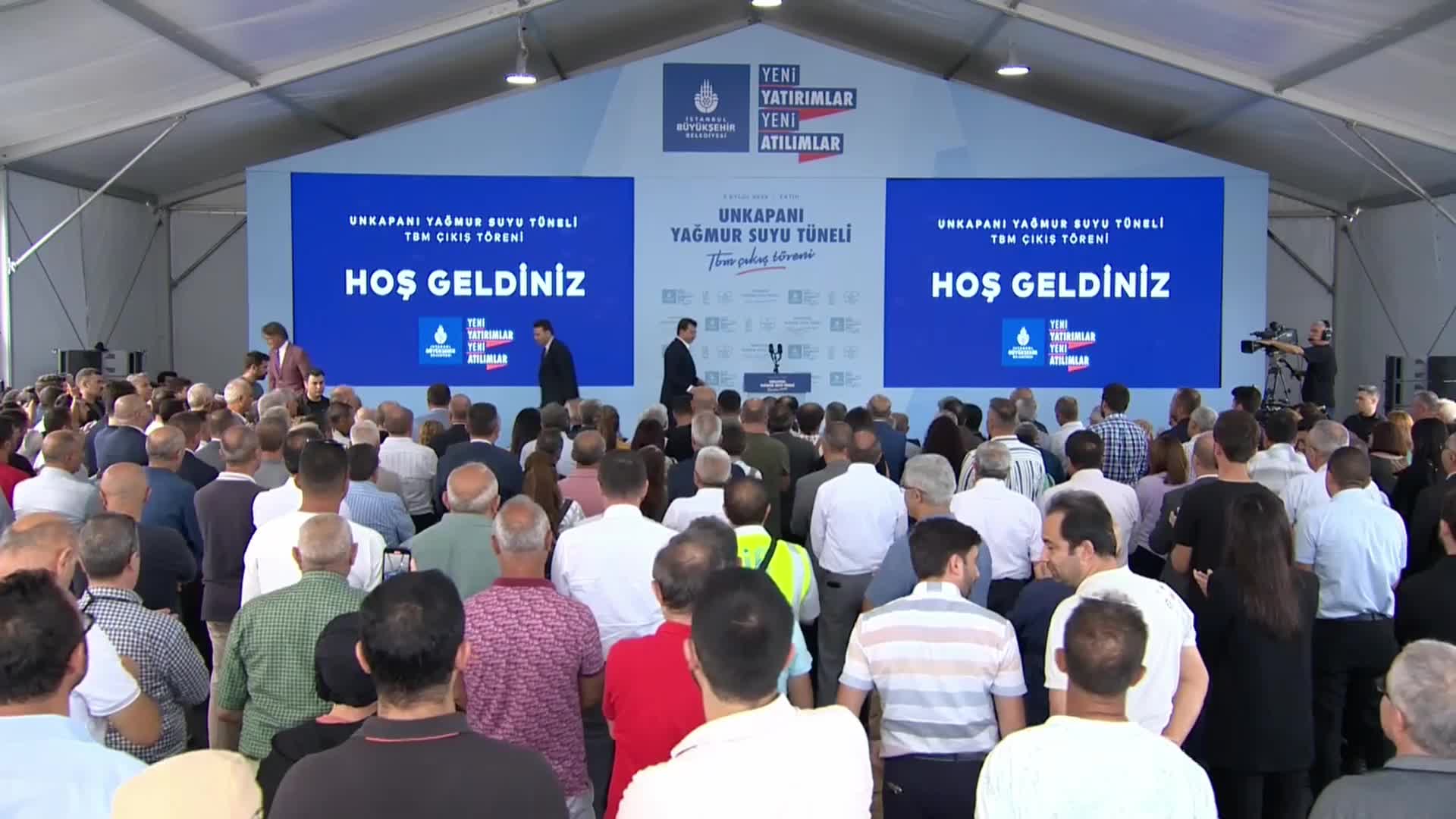 İMAMOĞLU: "YAĞMUR SULARININ ATIK SUYLA KARIŞMASININ ORTAYA ÇIKARTTIĞI SEL VE SU BASKINLARINI TARİHİ YARIMADA'DA TARİHE GÖMECEĞİZ"