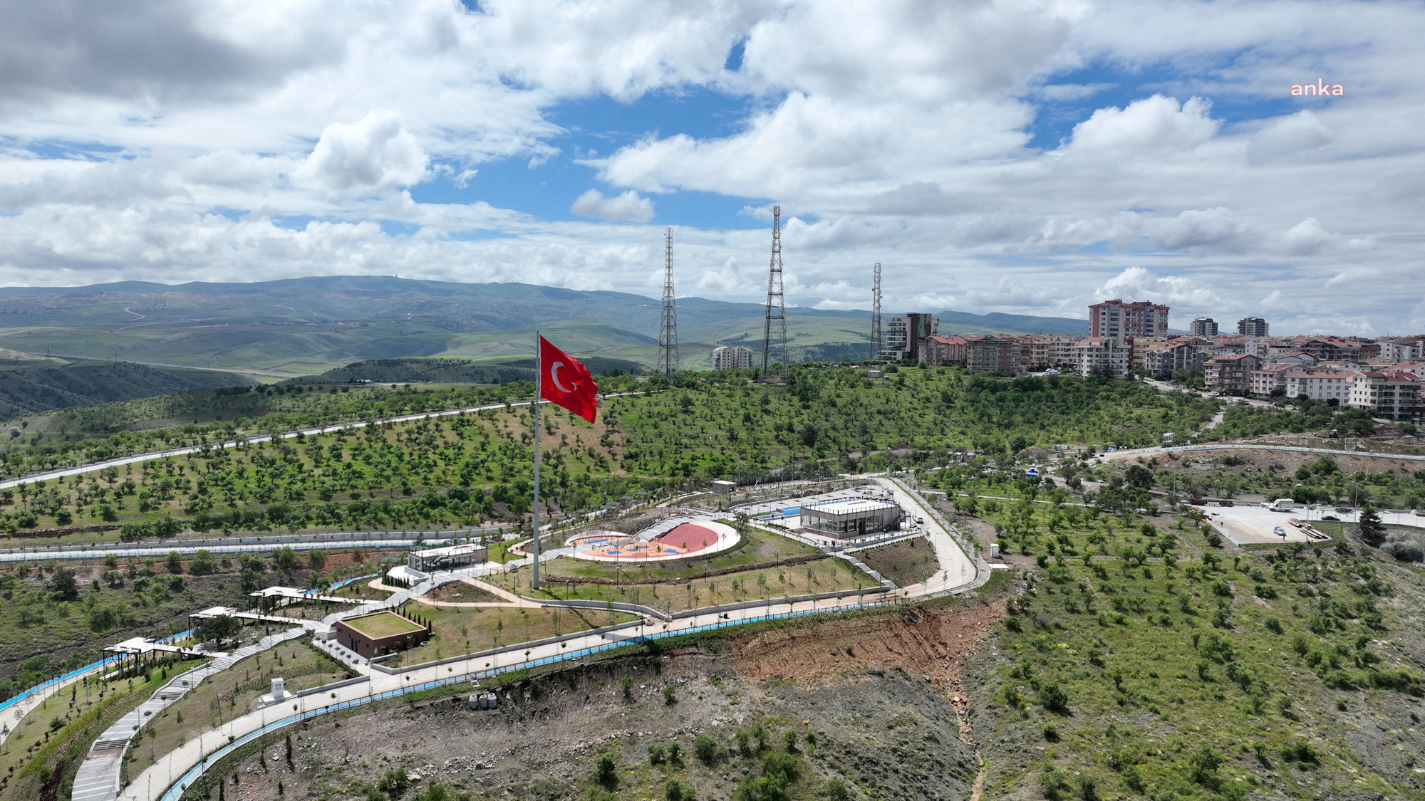 ÇANKAYA BELEDİYESİ'NİN ULUSLARARASI ÖDÜLLÜ BADEMLİDERE CUMHURİYET PARKI’NA BİR ÖDÜL DAHA