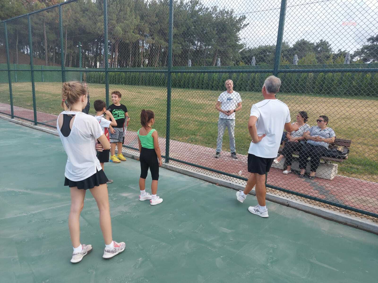 BAYRAMİÇ BELEDİYESİ’NDEN ÜCRETSİZ TENİS KURSU