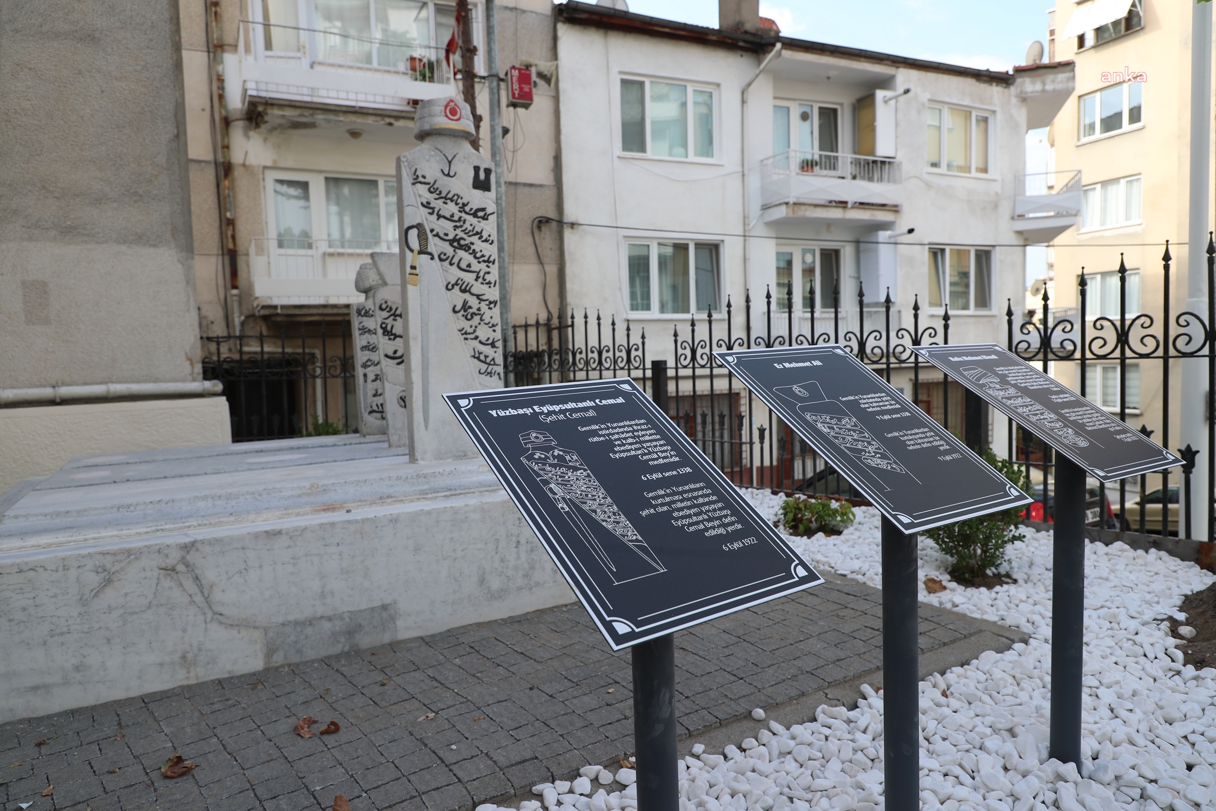 GEMLİK BELEDİYESİ’NDEN ŞEHİTLERE SAYGI