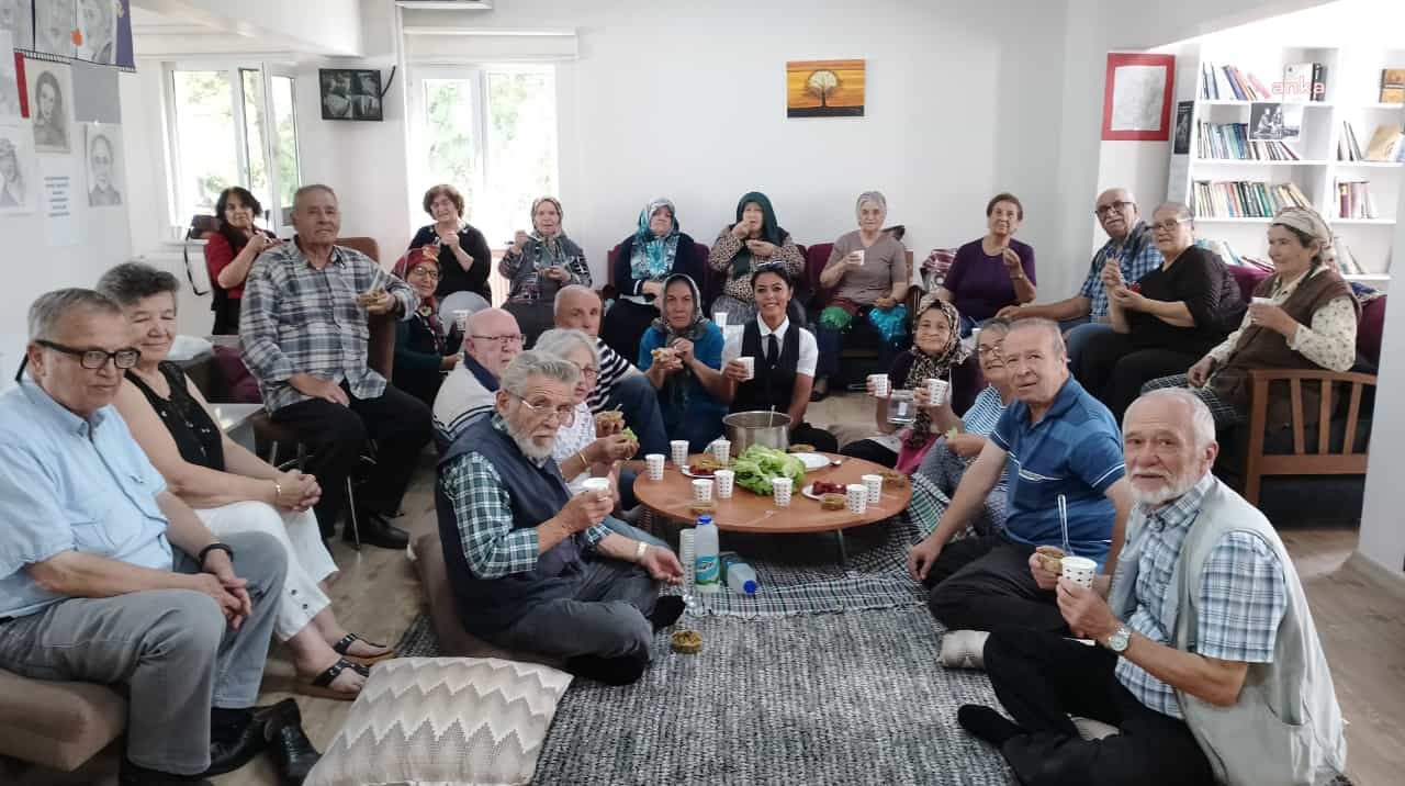KOCA ÇINAR YAŞAM MERKEZİ MÜDAVİMLERİNDEN BAŞKAN KURT'A TEŞEKKÜR