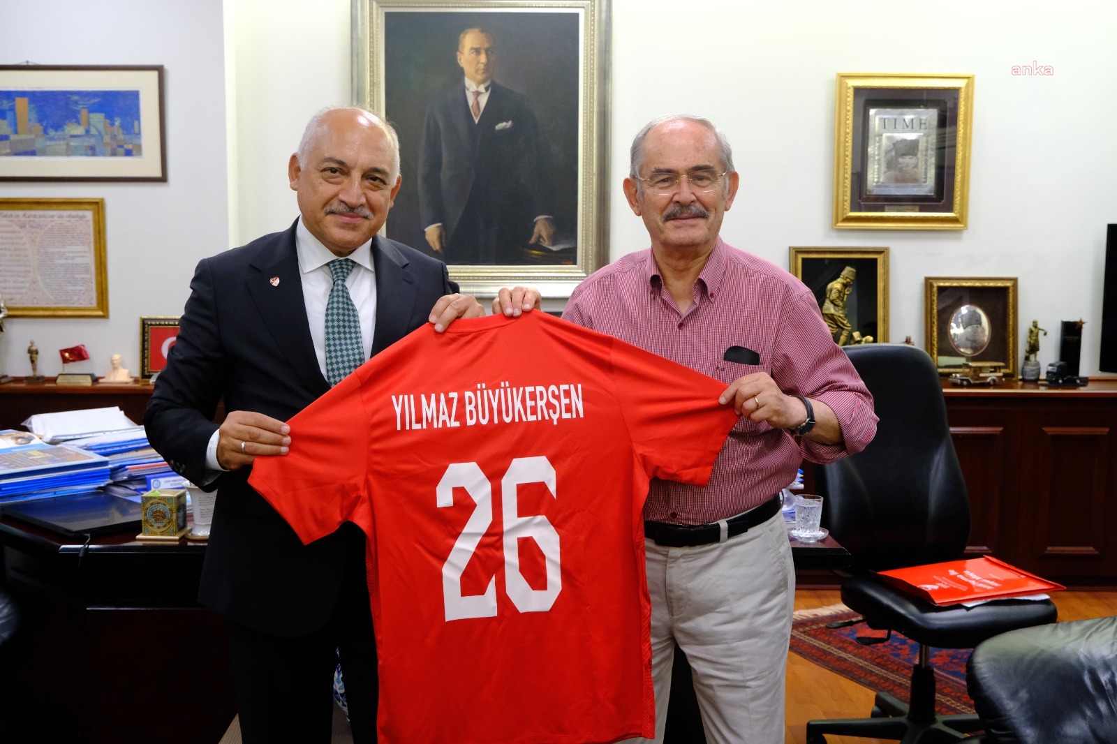 TFF BAŞKANI BÜYÜKEKŞİ’DEN YILMAZ BÜYÜKERŞEN’E TEŞEKKÜR ZİYARETİ