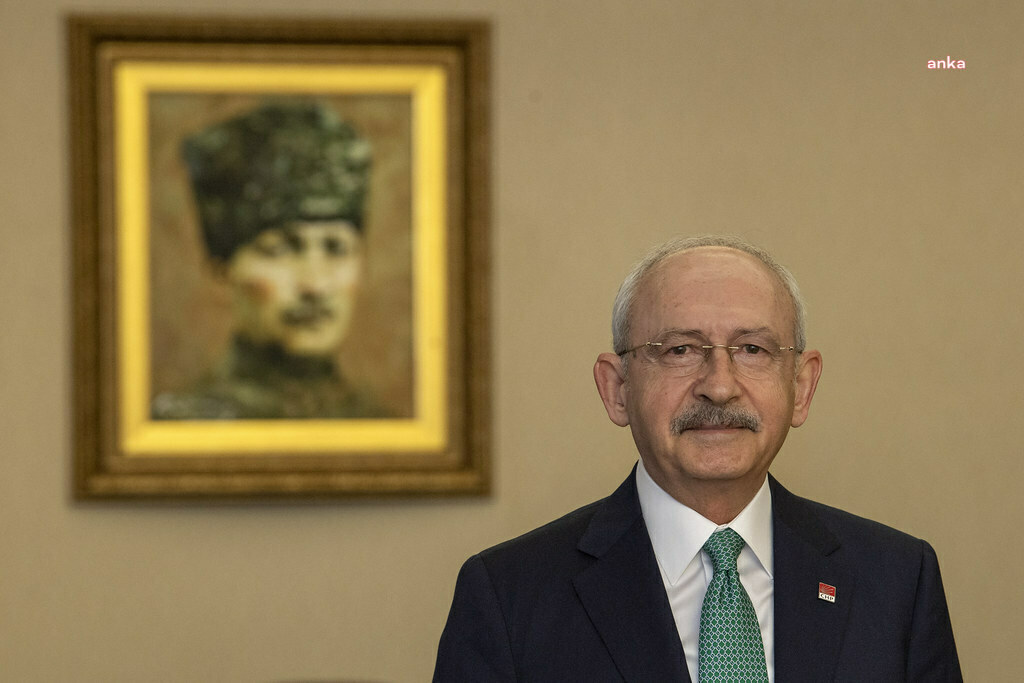 KILIÇDAROĞLU’NDAN, CHP’NİN 100. YILI MESAJI: “İLK GÜNÜN HEYECANI 100 YILIN DENEYİMİ İLE ÜLKEMİZ VE HALKIMIZ İÇİN BURADAYIZ”