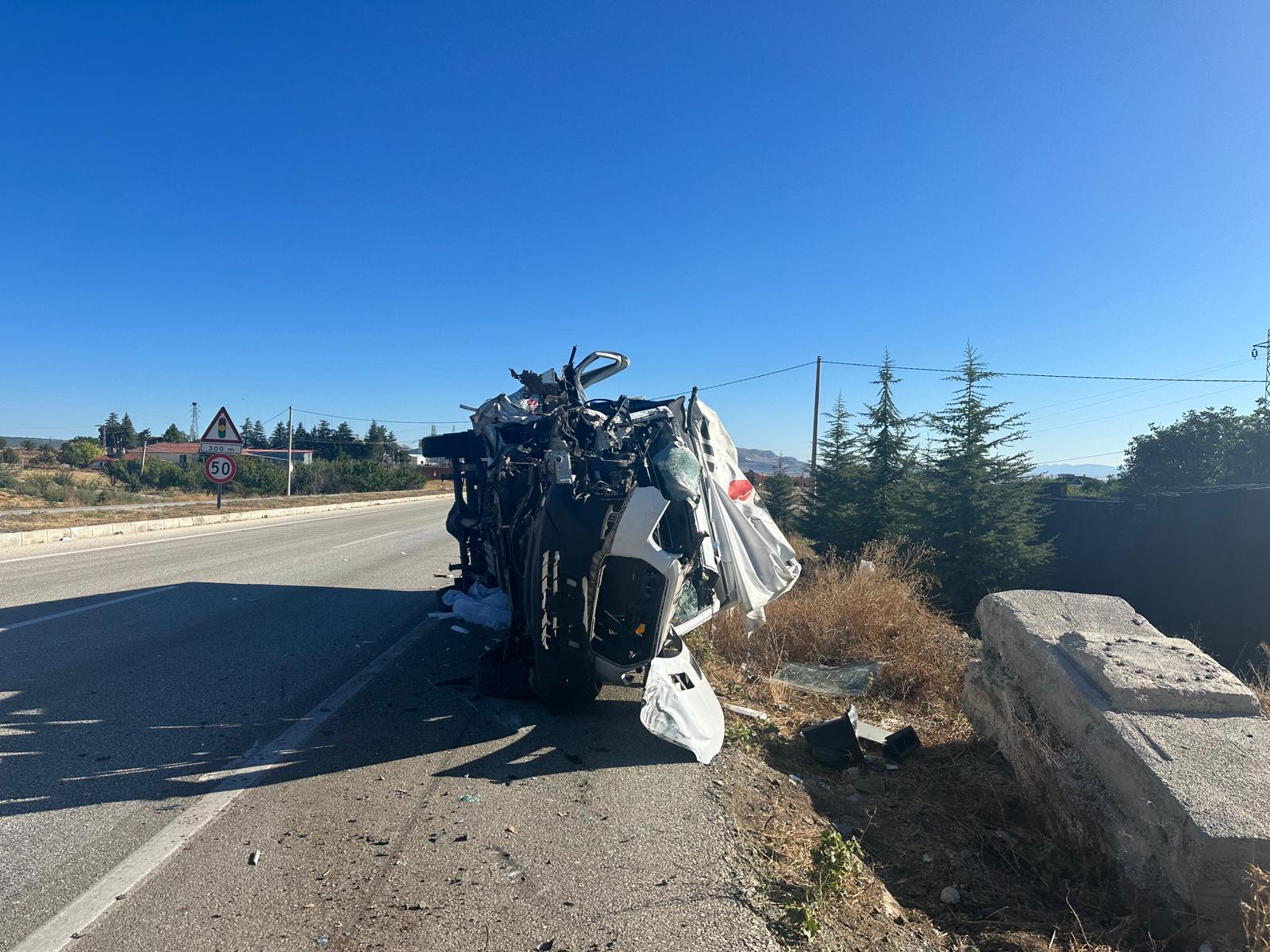 BURDUR'DA MEYDANA GELEN TRAFİK KAZASINDA BİR KİŞİ HAYATINI KAYBETTİ