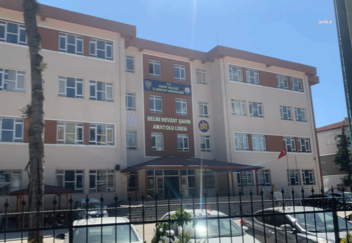 KADIKÖY, DEPREMZEDE ÇİFTÇİLERLE DAYANIŞMAYA DEVAM EDİYOR