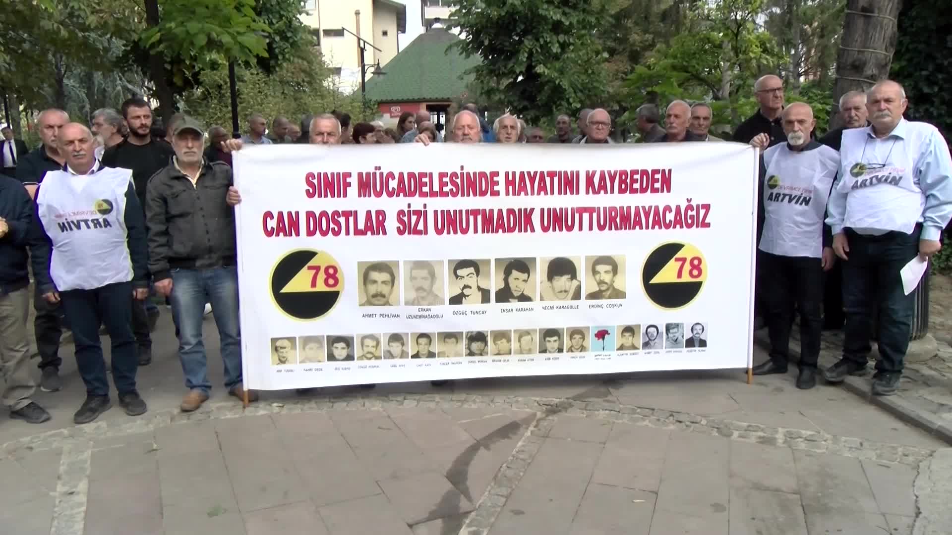 ARTVİN 78'LİLER DERNEĞİ: "12 EYLÜL DARBESİNİ UNUTMADIK VE 12 EYLÜL'ÜN KARANLIK ZİHNİYETİNE KARŞI MÜCADELEMİZ DEVAM EDİYOR"