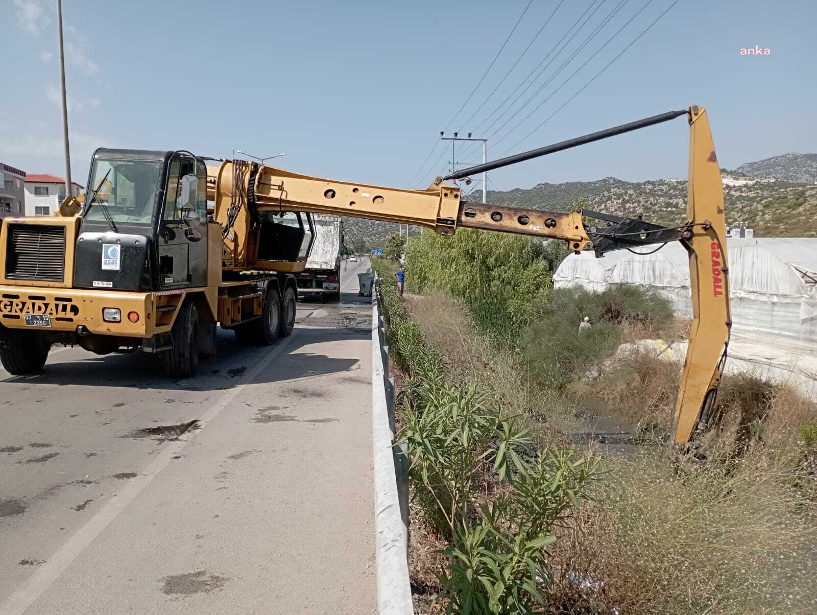 ANTALYA BÜYÜKŞEHİR BELEDİYESİ YAĞMUR SEZONU ÖNCESİ ÇALIŞMALARA BAŞLADI
