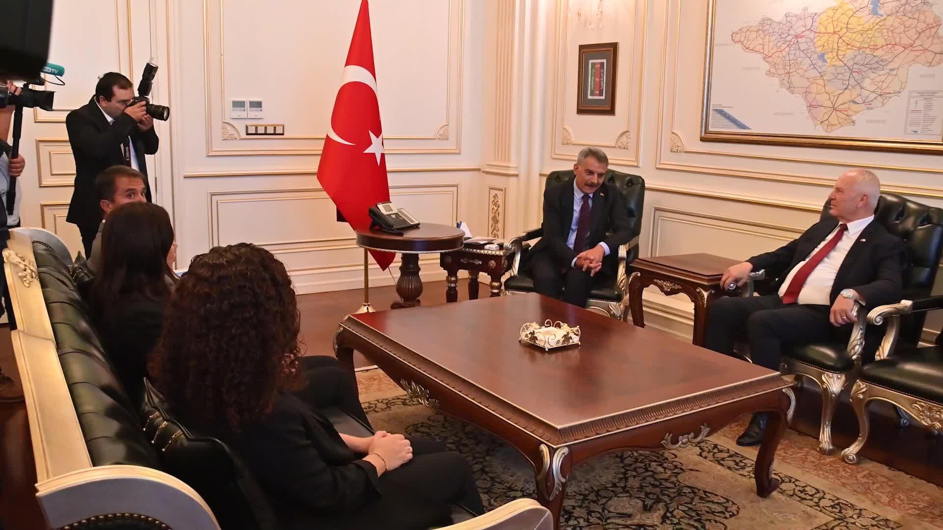 KKTC MECLİS BAŞKANI TÖRE: “TÜRK ORDUSU ARTIK ADADA EV SAHİBİDİR”
