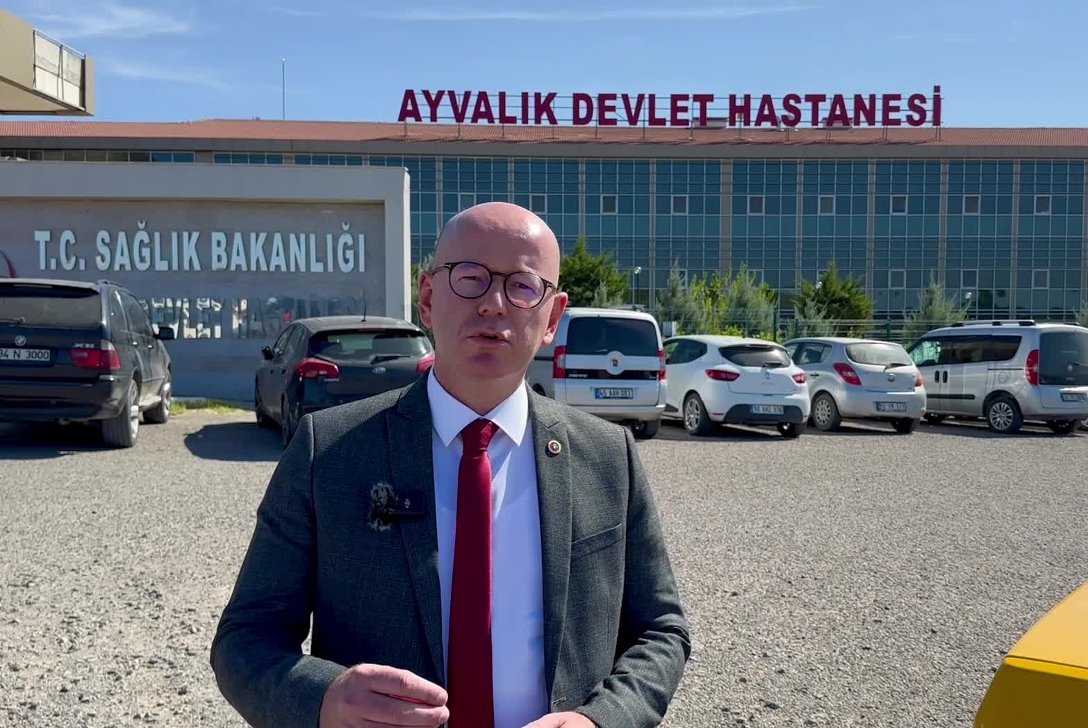 SERKAN SARI’DAN BAKAN KOCA’YA ERİS VARYANTI UYARISI: “BİZ AÇIKLAMALARLA DEĞİL ALINAN TEDBİRLERLE HALKIMIZIN RAHATA ERMESİNİ İSTİYORUZ. YENİ BİR SALGINLA, YENİ BİR KAPANMA VAKASIYLA, YENİ BİR KARANTİNAYLA KARŞI KARŞIYA KALMAK İSTEMİYORUZ”