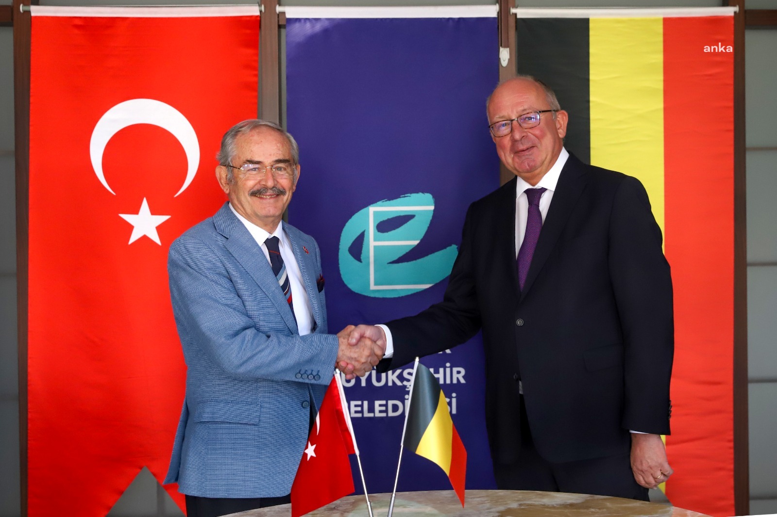 BÜYÜKELÇİ HUYNEN’DEN YILMAZ BÜYÜKERŞEN’E ZİYARET