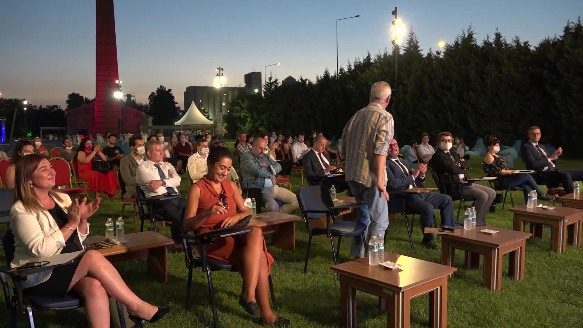 İZMİR BÜYÜKŞEHİR'DEN YENİLİKÇİ FİKİRLERE ÖDÜL