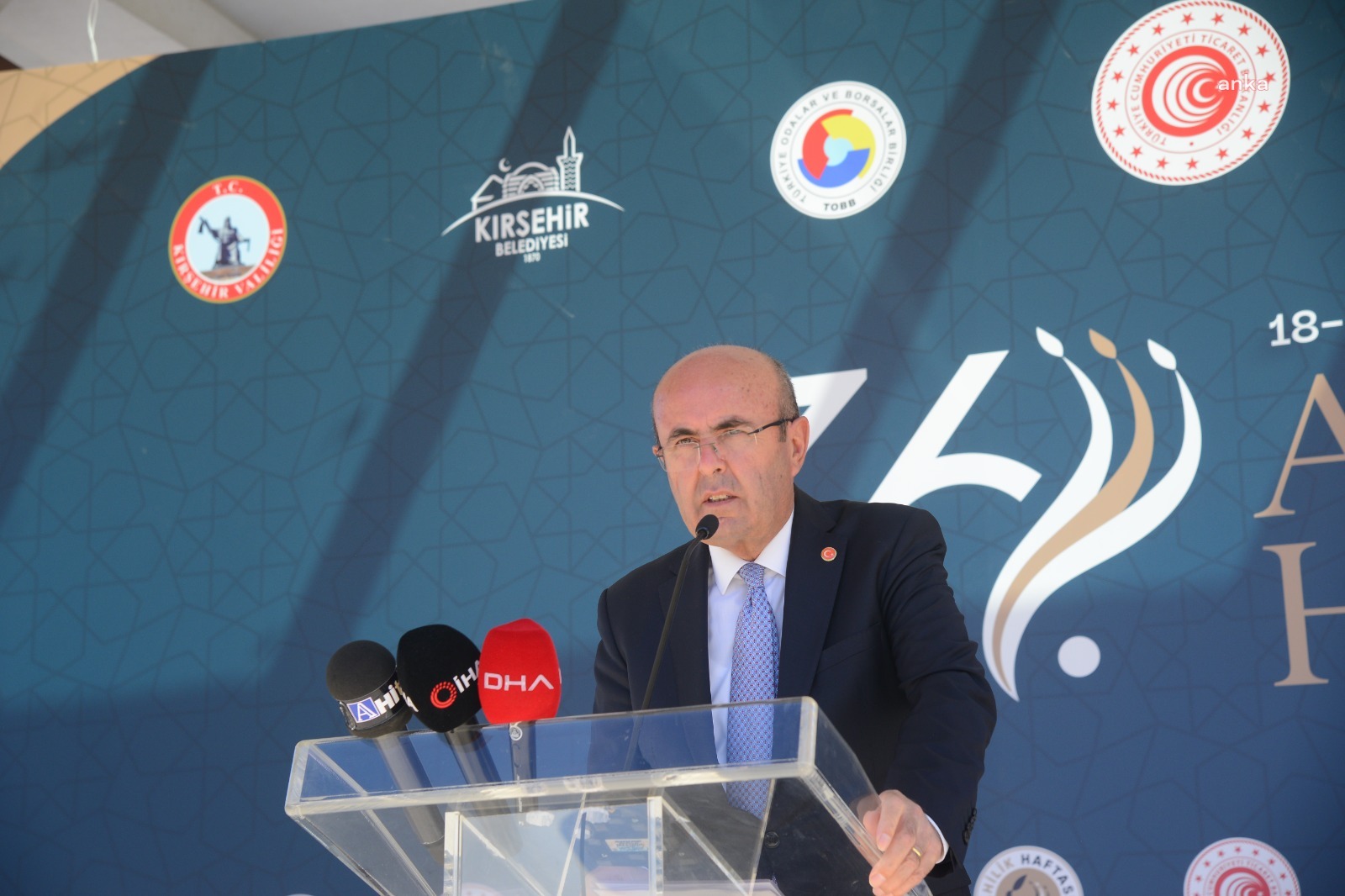 KIRŞEHİR'DE AHİLİK HAFTASI, ETKİNLİKLERLE BAŞLADI