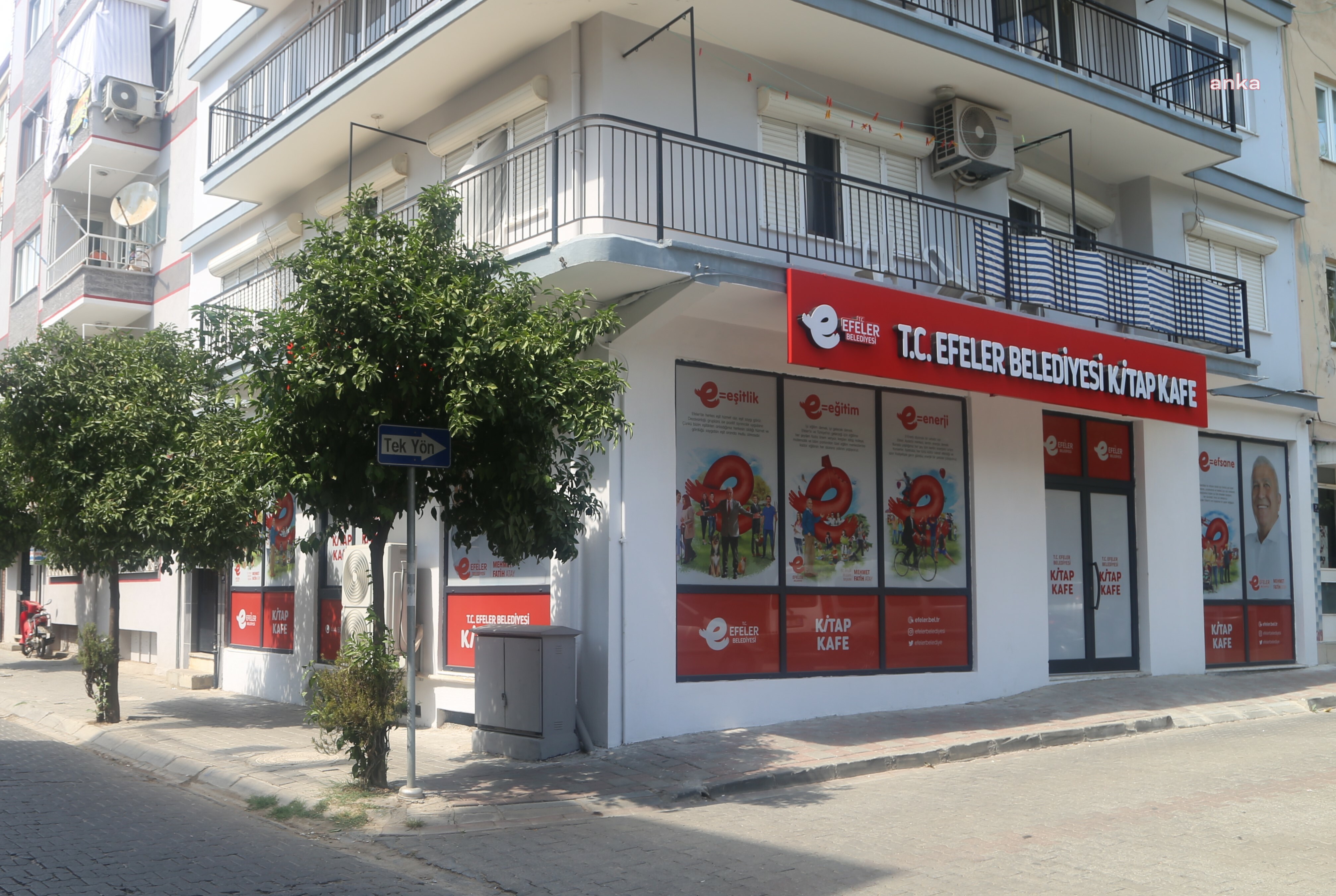 EFELER BELEDİYESİ, İLÇEDEKİ 12. KİTAP KAFEYİ AÇMAYA HAZIRLANIYOR