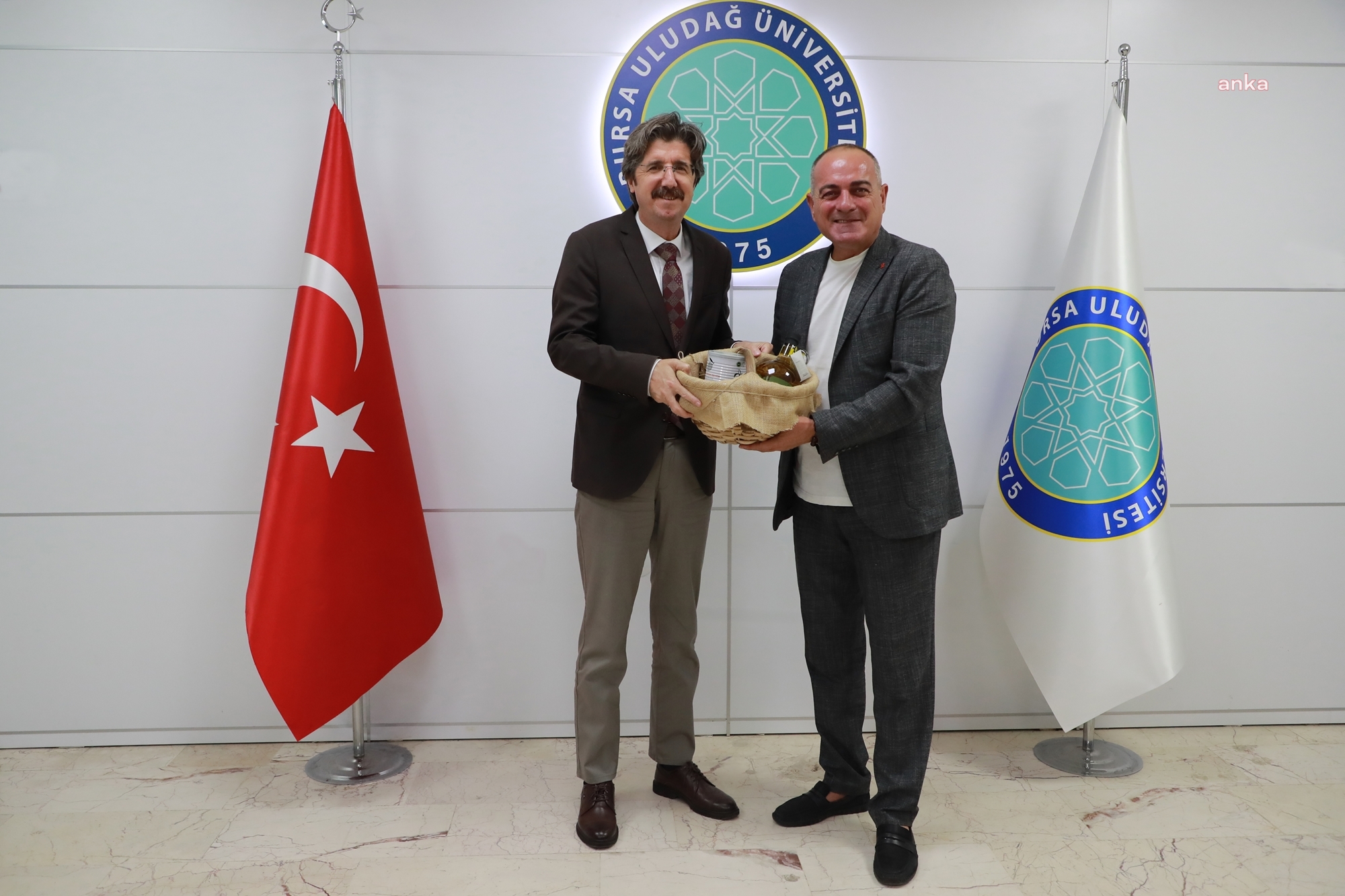 GEMLİK BELEDİYE BAŞKANI SERTASLAN’DAN REKTÖR YILMAZ’A ZİYARET