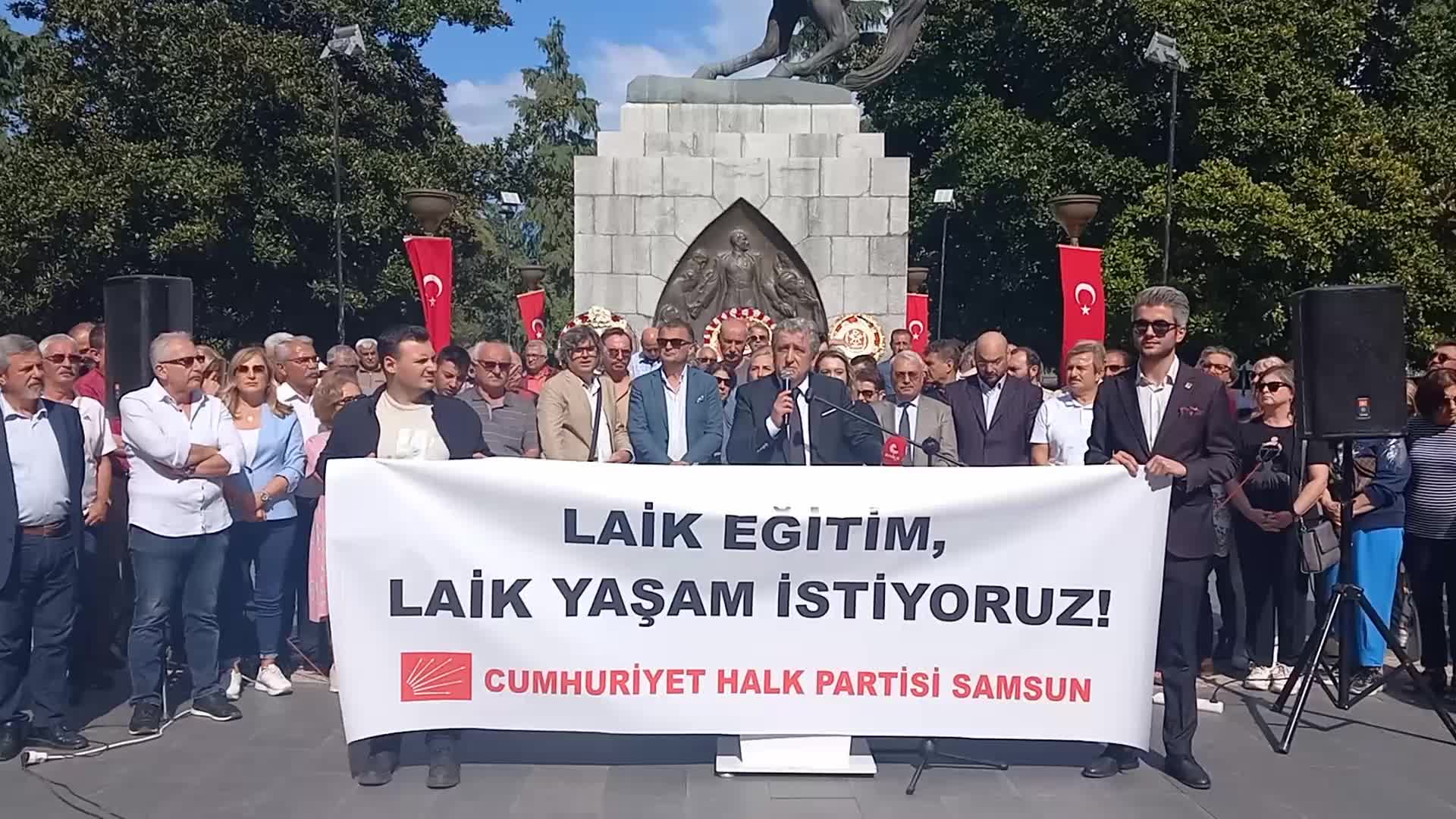 CHP ATAKUM İLÇE ÖRGÜTÜ'NDEN ÖZEL KÜLLİYAT OKULLARI'NA PROTESTO: "BU KURUM ANAYASA'YI AÇIKÇA ÇİĞNEMEKTE VE SUÇ İŞLEMEKTEDİR"