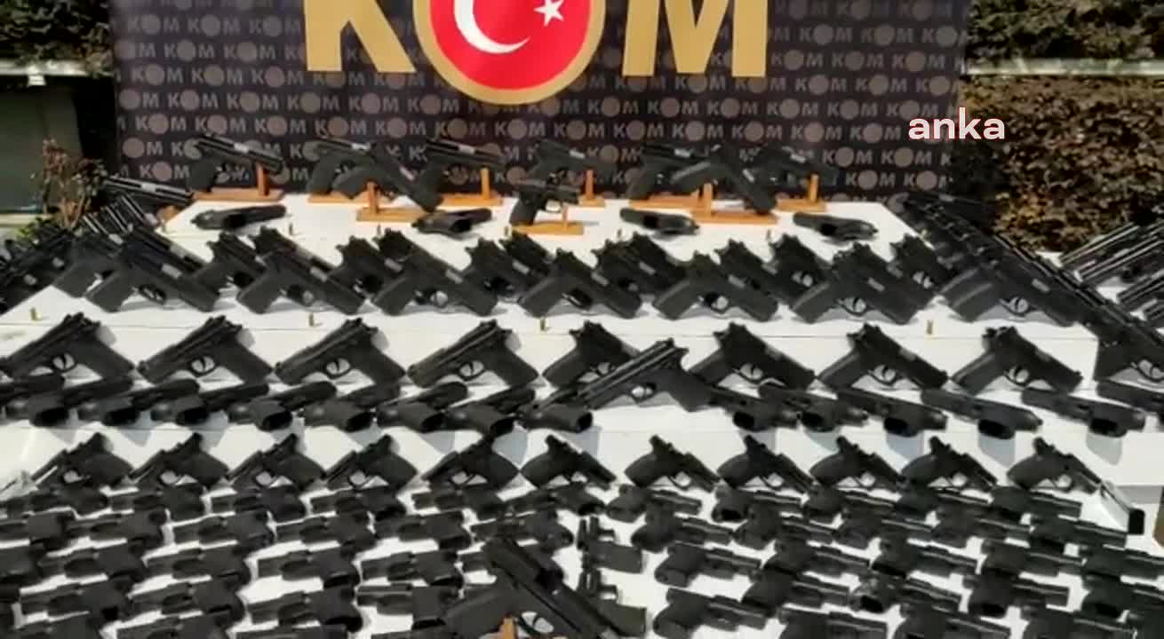 CİMER, "TÜRKİYE’DEKİ BİREYSEL SİLAHLANMAYA" YÖNELİK SORUYA KARŞIN MEVZUATI HATIRLATTI: “YAPILACAK BAŞVURULARA OLUMSUZ CEVAP VERİLEBİLİR”