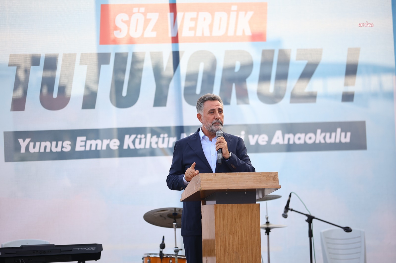BAYRAKLI'DA YUNUS EMRE KÜLTÜR MERKEZİ VE ANAOKULU’NUN TEMELİ ATILDI