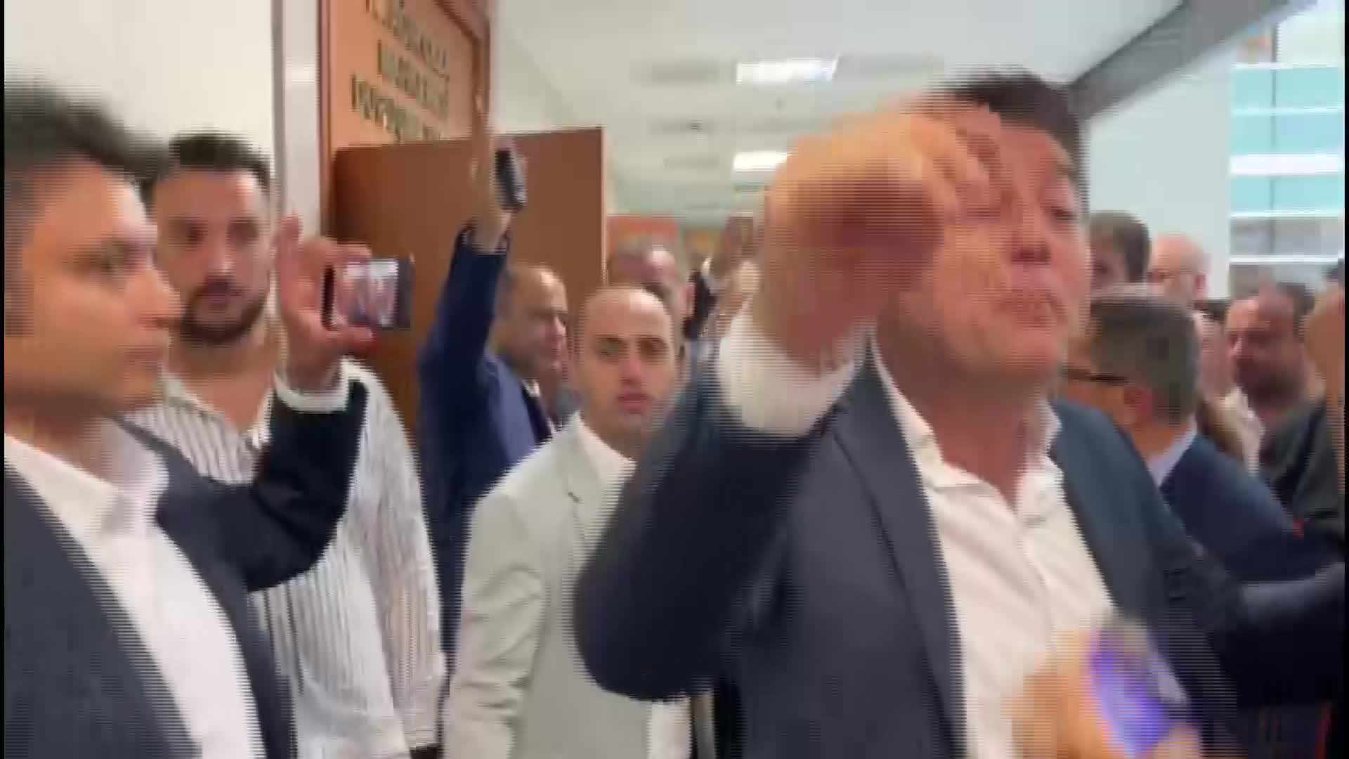 DİAYDER'E YEMEK KARTI VERDİĞİ GEREKÇESİYLE YARGILANAN İBB YÖNETİCİSİ YAVUZ SALTIK BERAAT ETTİ