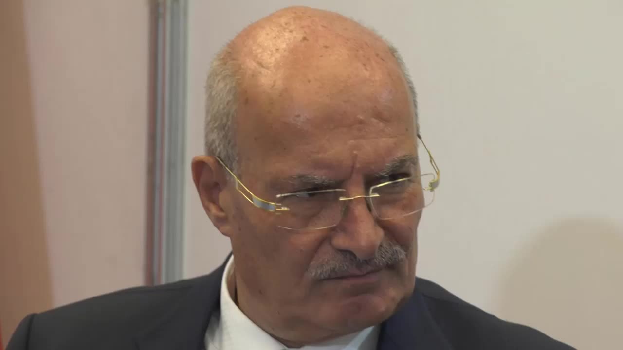2. ANKARA GÜZELLİK FUARI BAŞLADI. FEDERASYON BAŞKANI BAYRAM KARAKAŞ: “SEKTÖRLE CAMİAYI BULUŞTURMAK ÇOK GÜZEL”