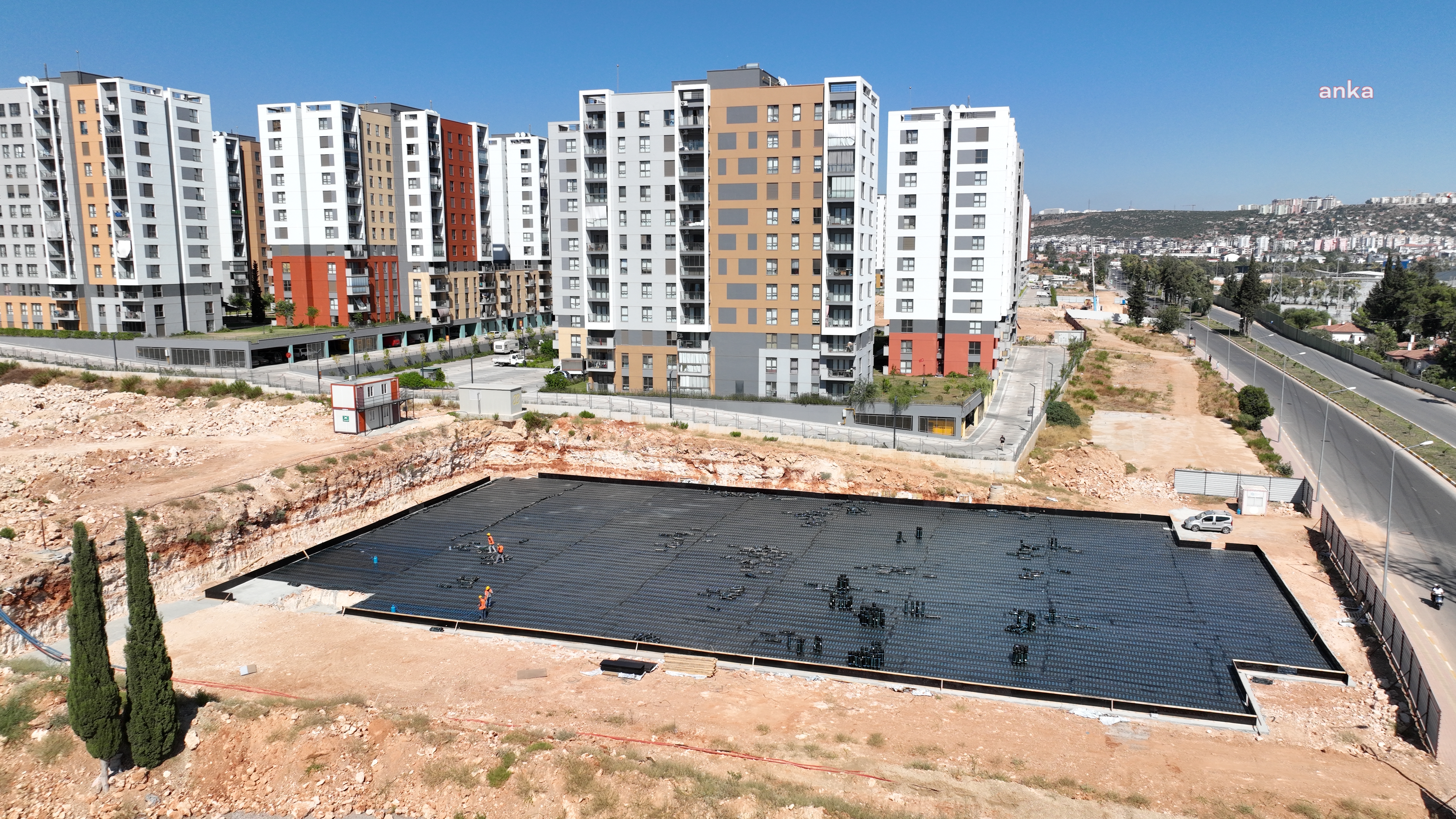 KEPEZ-SANTRAL MAHALLESİ’NE 60 MİLYONLUK PAZARYERİ