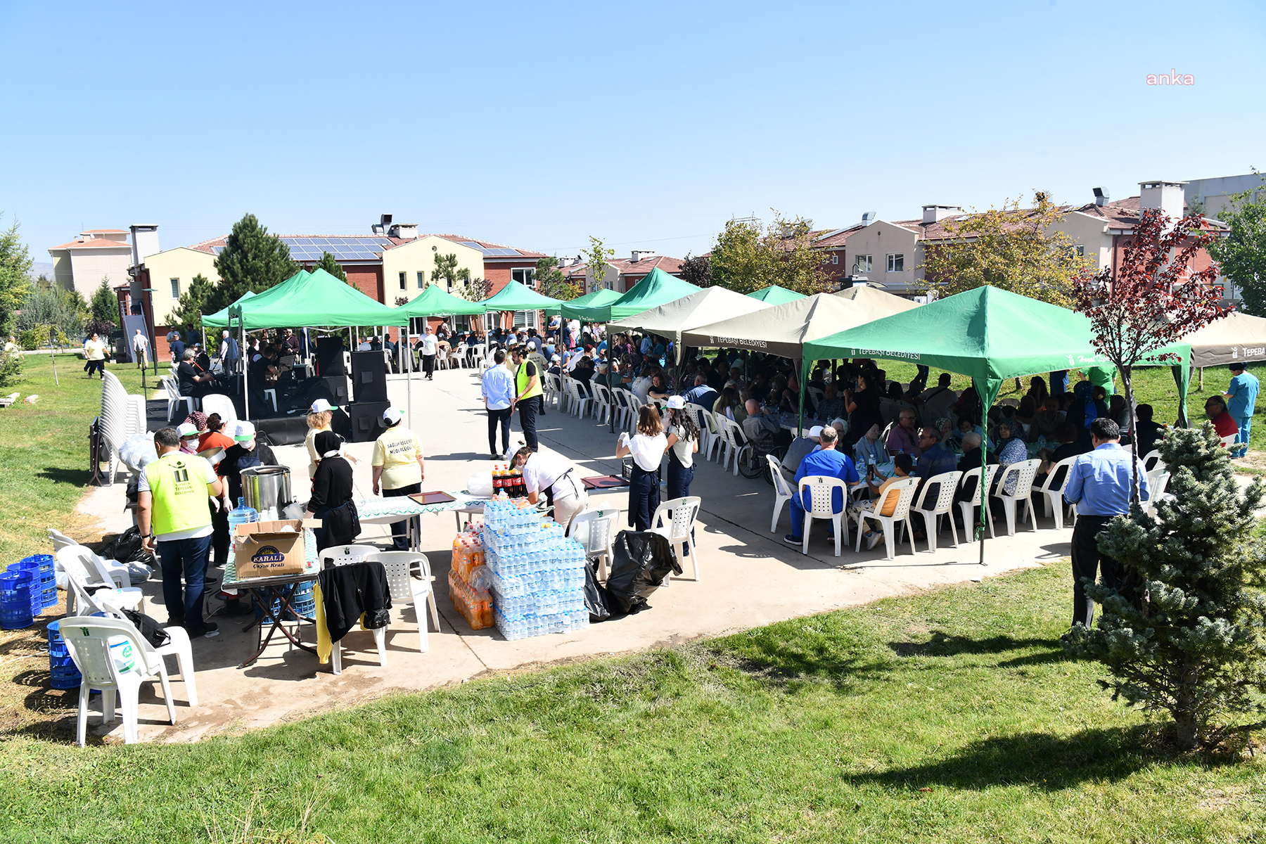 TEPEBAŞI BELEDİYESİ, ALZHEİMER HASTALARI İÇİN PİKNİK DÜZENLEDİ