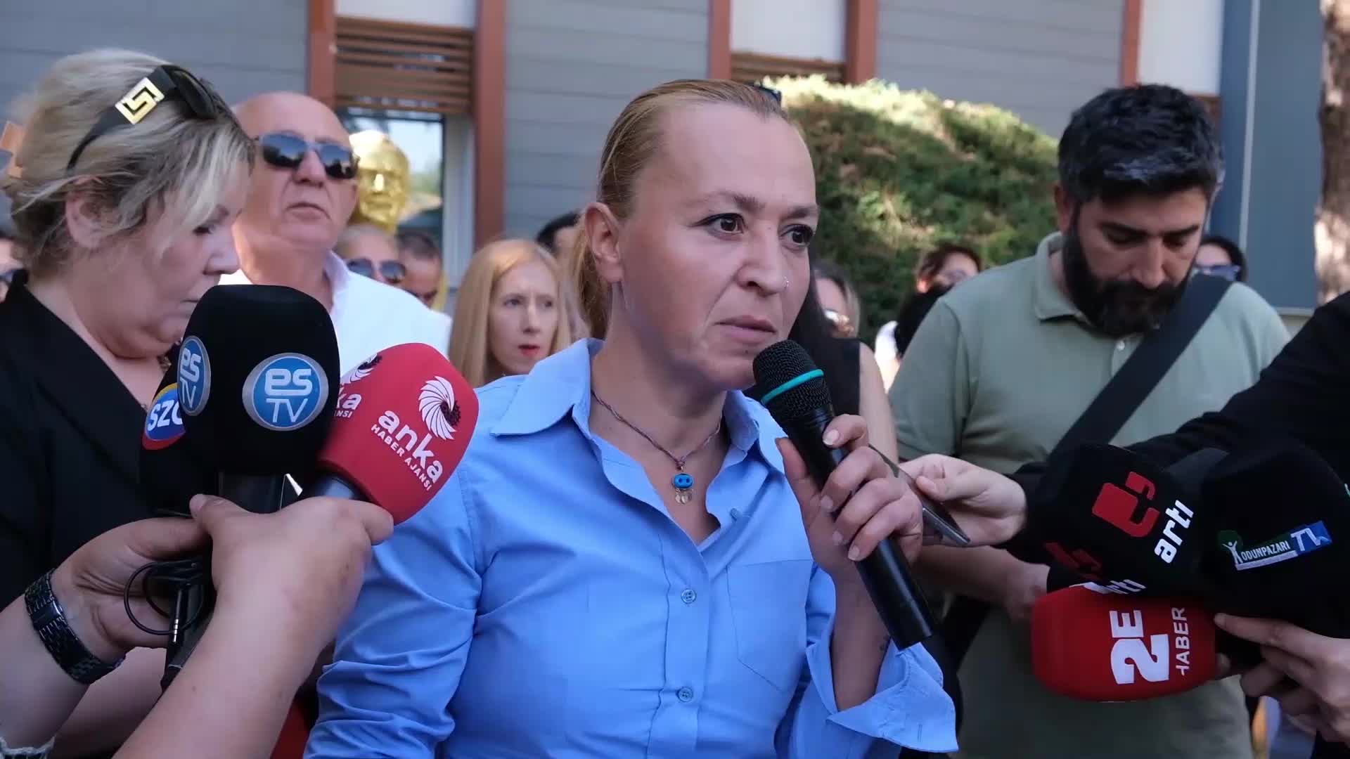 İL MÜDÜRLÜĞÜNÜN, ODUNPAZARI BELEDİYESİ HAYVAN BARINAĞINI KOKU NEDENİYLE BOŞALTMAK İSTEMESİ HAYVANSEVERLERİN TEPKİSİNE YOL AÇTI