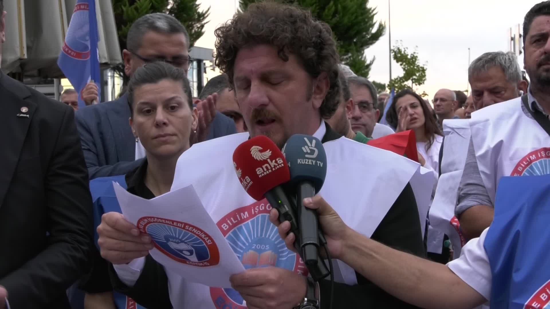 EĞİTİM-İŞ, RİZE FINDIKLI’DA ÜYELERİ OLAN İMAM HATİP LİSESİ YÖNETİCİLERİ HAKKINDA SORUŞTURMA BAŞLATILMASINI PROTESTO ETTİ: “İFADE ÖZGÜRLÜĞÜ HİÇE SAYILMIŞTIR”