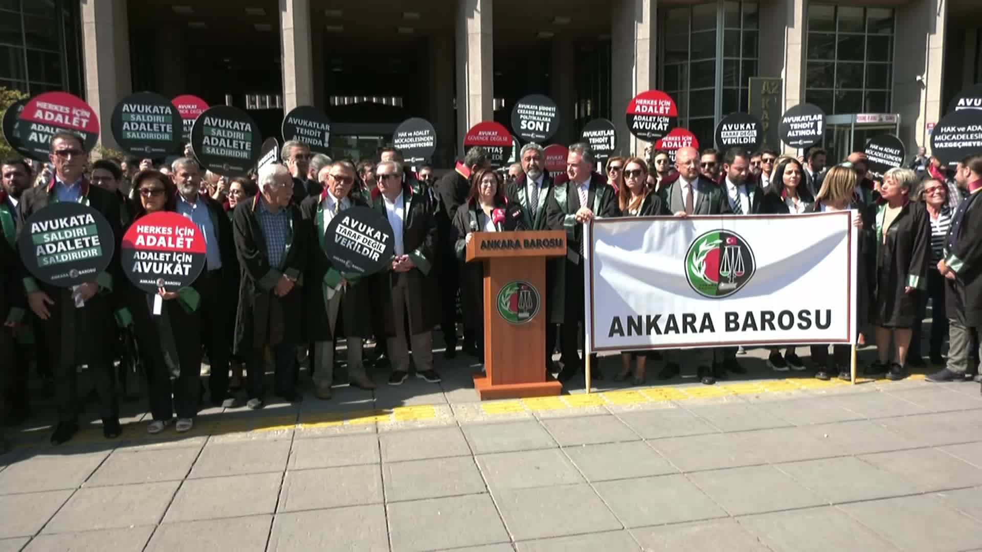 ANKARA BAROSU, AVUKATA ŞİDDETİ PROTESTO ETTİ: "GÖSTERMELİK KALAN CEZALARLA YOL ALINMASI MÜMKÜN DEĞİLDİR"