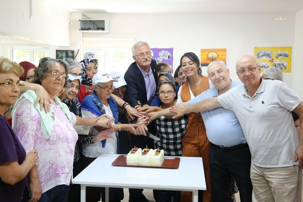 ESKİŞEHİR KOCA ÇINAR YAŞAM MERKEZİ 1 EKİM DÜNYA YAŞLILAR GÜNÜNÜ KUTLADI