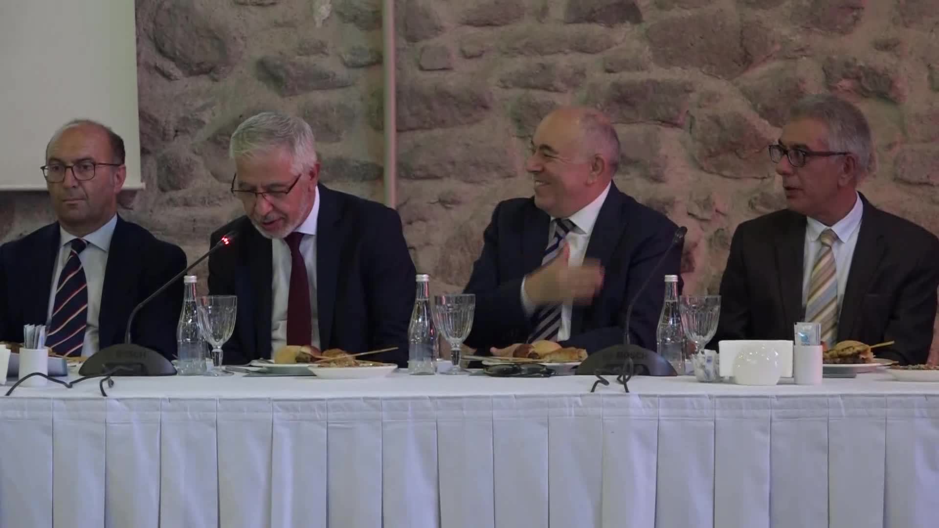 TUNÇ SOYER, İEKKK’DE KONUŞTU: “İZMİR MUTABAKATINI HEDEFLİYORUZ”