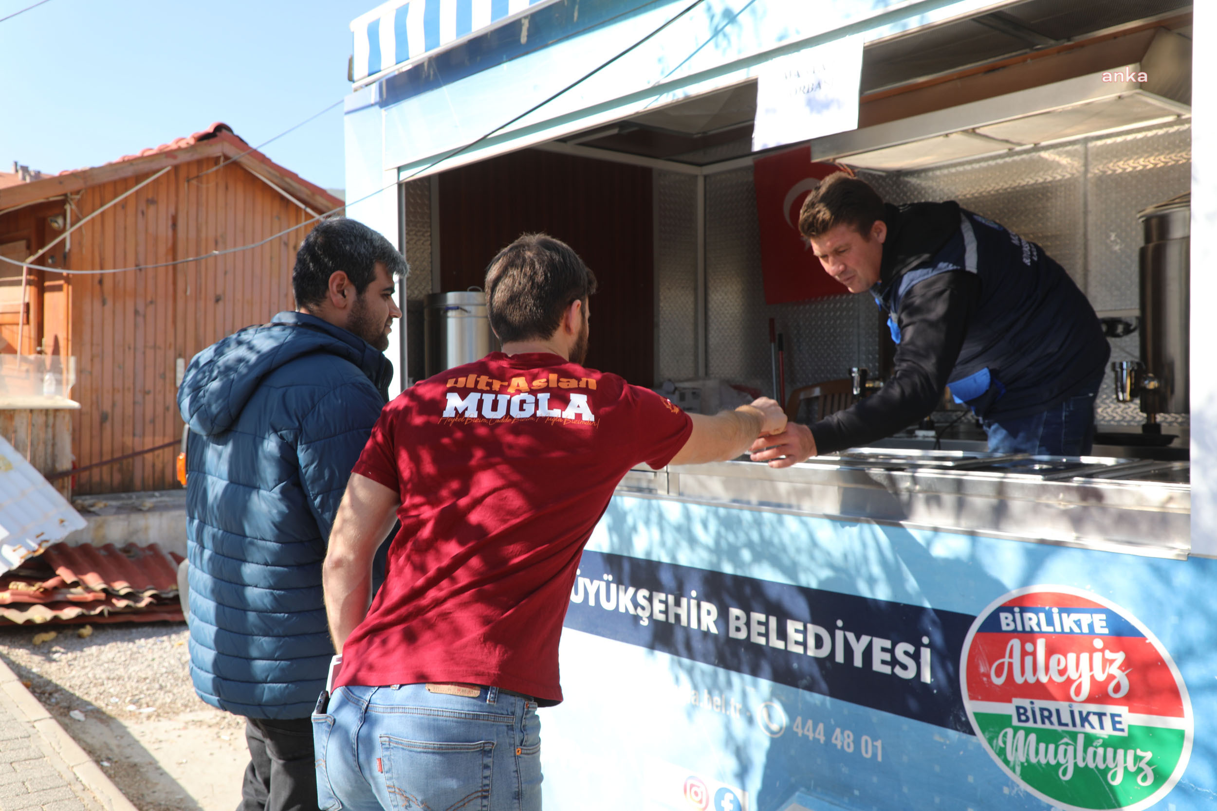 MUĞLA BÜYÜKŞEHİR’DEN ÜNİVERSİTE ÖĞRENCİLERİNE DESTEK