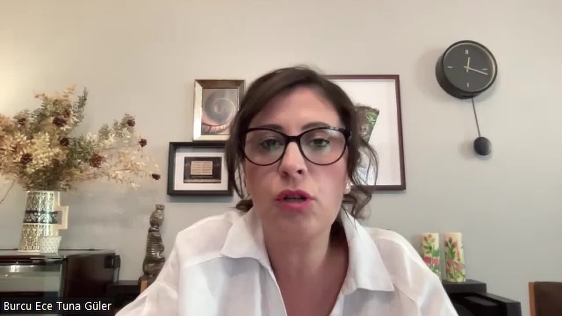 ŞARKICI KURTULUŞ KUŞ'UN CİNSEL SALDIRI SUÇUNDAN YARGILANDIĞI DAVANIN DÖRDÜNCÜ DURUŞMASI YARIN YAPILACAK... MAĞDUR B.B.: "İÇİMDEKİ NEŞE ÖLDÜ. ŞAHSIN HAPSE GİRMESİNİ İSTİYORUM"