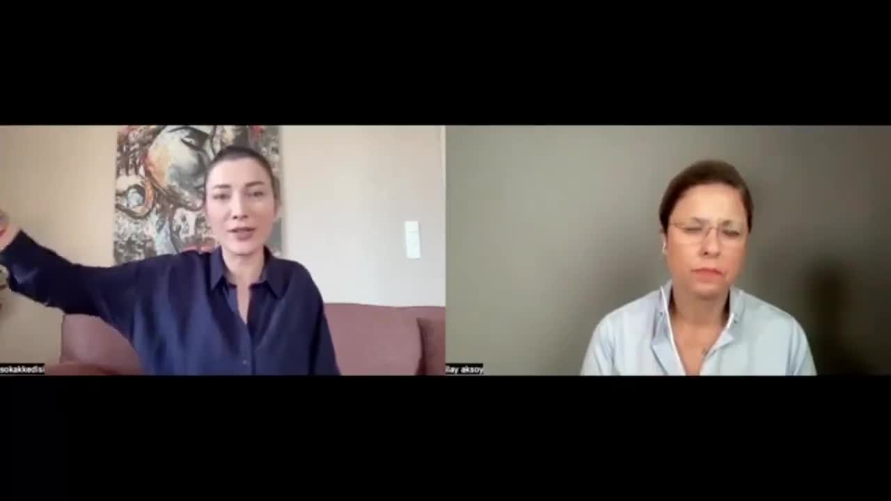 “SOKAK KEDİSİ” YOUTUBE KANALININ SAHİBİ EBRU ORUÇ, DP’Lİ AKSOY’UN YOUTUBE KANALINDA KONUŞTU: “EV SATARKEN VATANDAŞLIĞI HEDİYE EDİYORUZ”