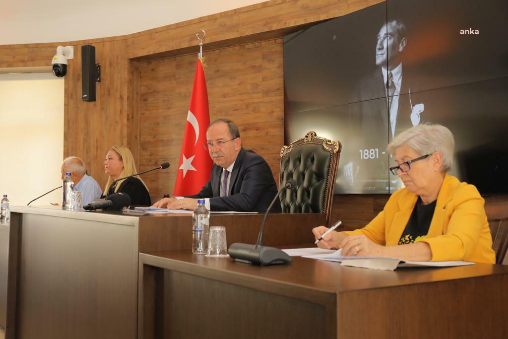 EDİRNE BELEDİYE MECLİSİ’NDEN ORTAK BİLDİRİ: "TERÖRÜN KÖKÜ MİLLİ BİRLİK VE DAYANIŞMA RUHUYLA KAZINACAKTIR"