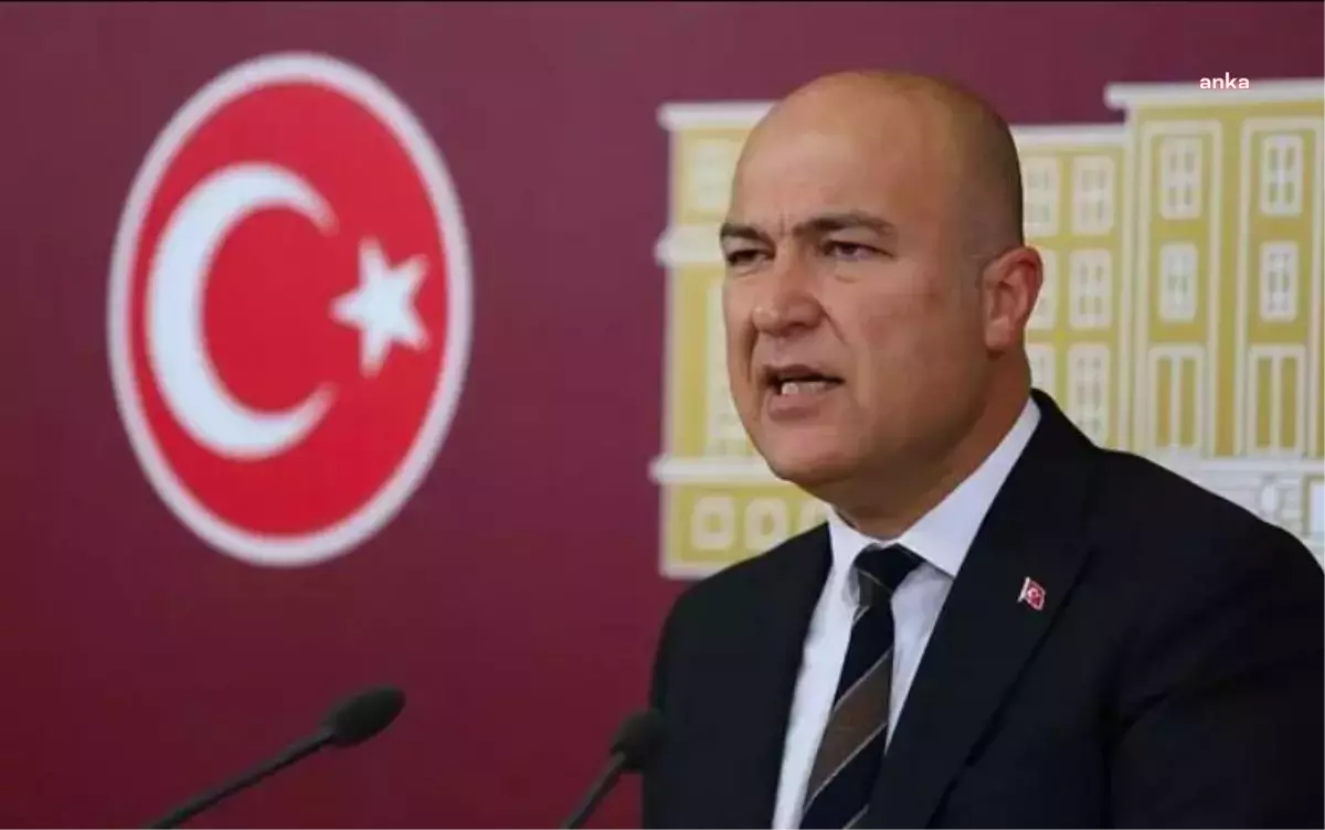 MURAT BAKAN'DAN AKP'Lİ KİRİŞCİ’NİN MECLİS’TE DAĞITTIĞI HEDİYE KOLİSİNE TEPKİ: “BU KOLİ İHTİYAÇ SAHİBİ OLAN DEPREMZEDELERİMİZE GÖNDERİLMELİ"