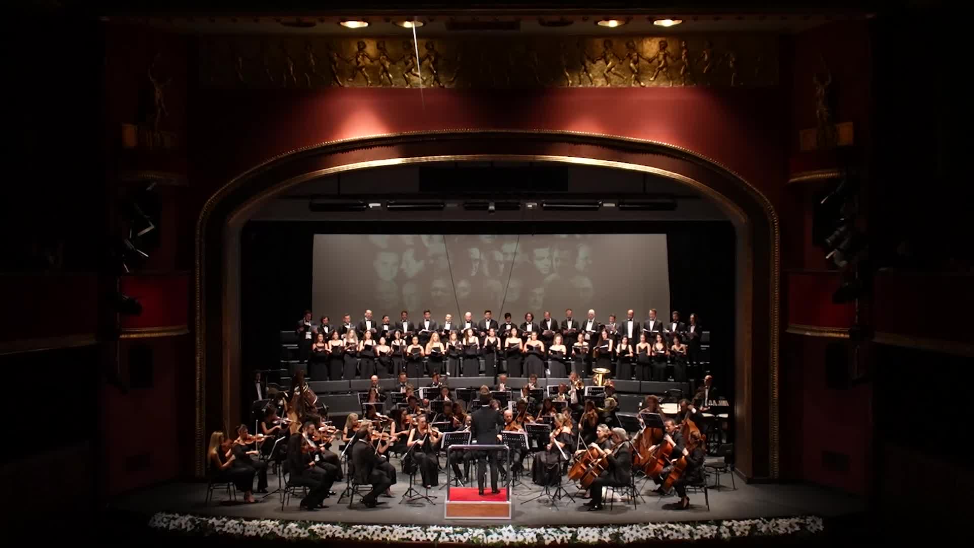 KADIKÖY BELEDİYESİ’NİN CUMHURİYET’İN 100. YIL DÖNÜMÜ İÇİN HAZIRLATTIĞI “TÜRKİYE” ADLI ESER İLK DEFA DİNLEYİCİYLE BULUŞTU
