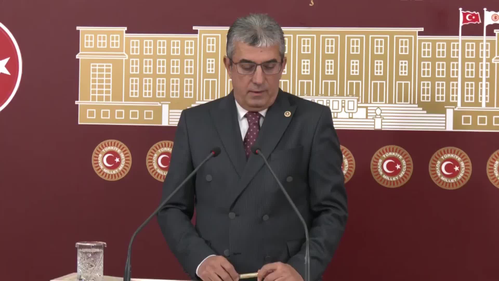 GÖKHAN GÜNAYDIN: "ERDOĞAN, 2028’DEN SONRA DA CUMHURBAŞKANLIĞI YAPABİLMESİNİN ÖNÜNÜN AÇILMASINI, CUMHURBAŞKANLIĞI HÜKÜMET SİSTEMİNİN AKSAYAN YANI OLARAK GÖRÜYOR OLABİLİR Mİ?"