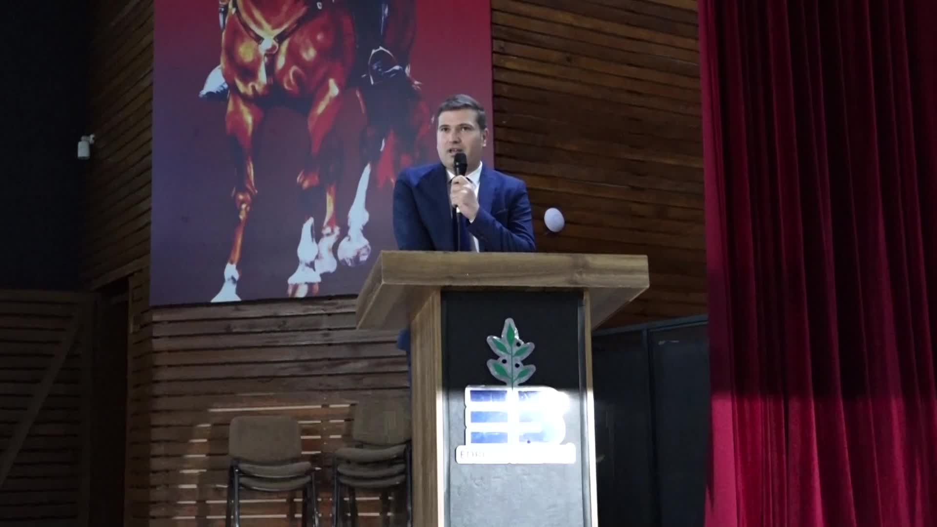 EDREMİT'TE 4 EKİM HAYVAN HAKLARI KORUMA GÜNÜ TOPLANTISI