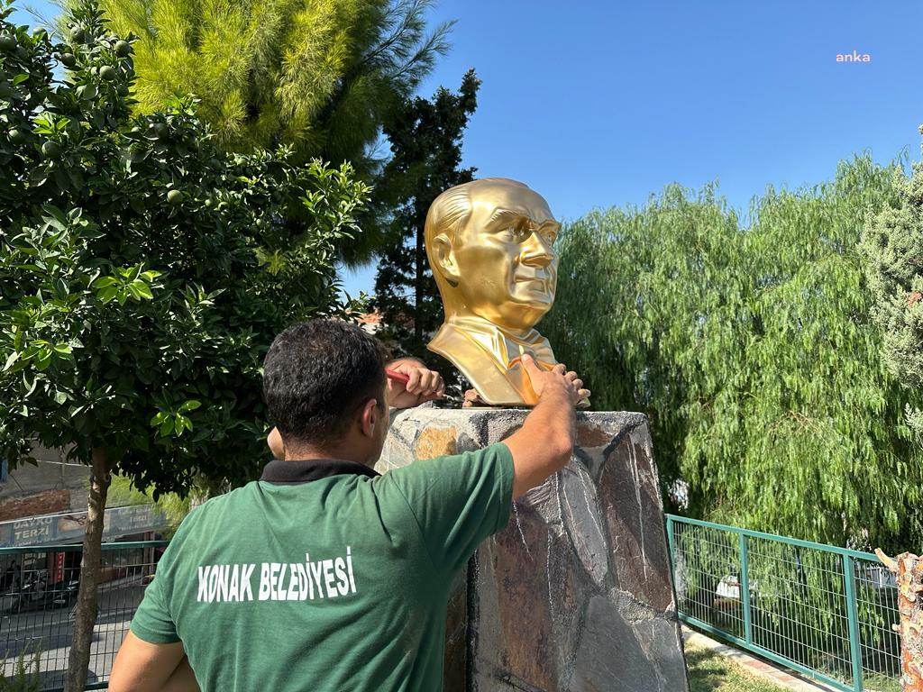 KONAK'TAKİ FERAHLI PARKI, SALDIRIYA UĞRAYAN ATATÜRK BÜSTÜNE YENİDEN KAVUŞTU