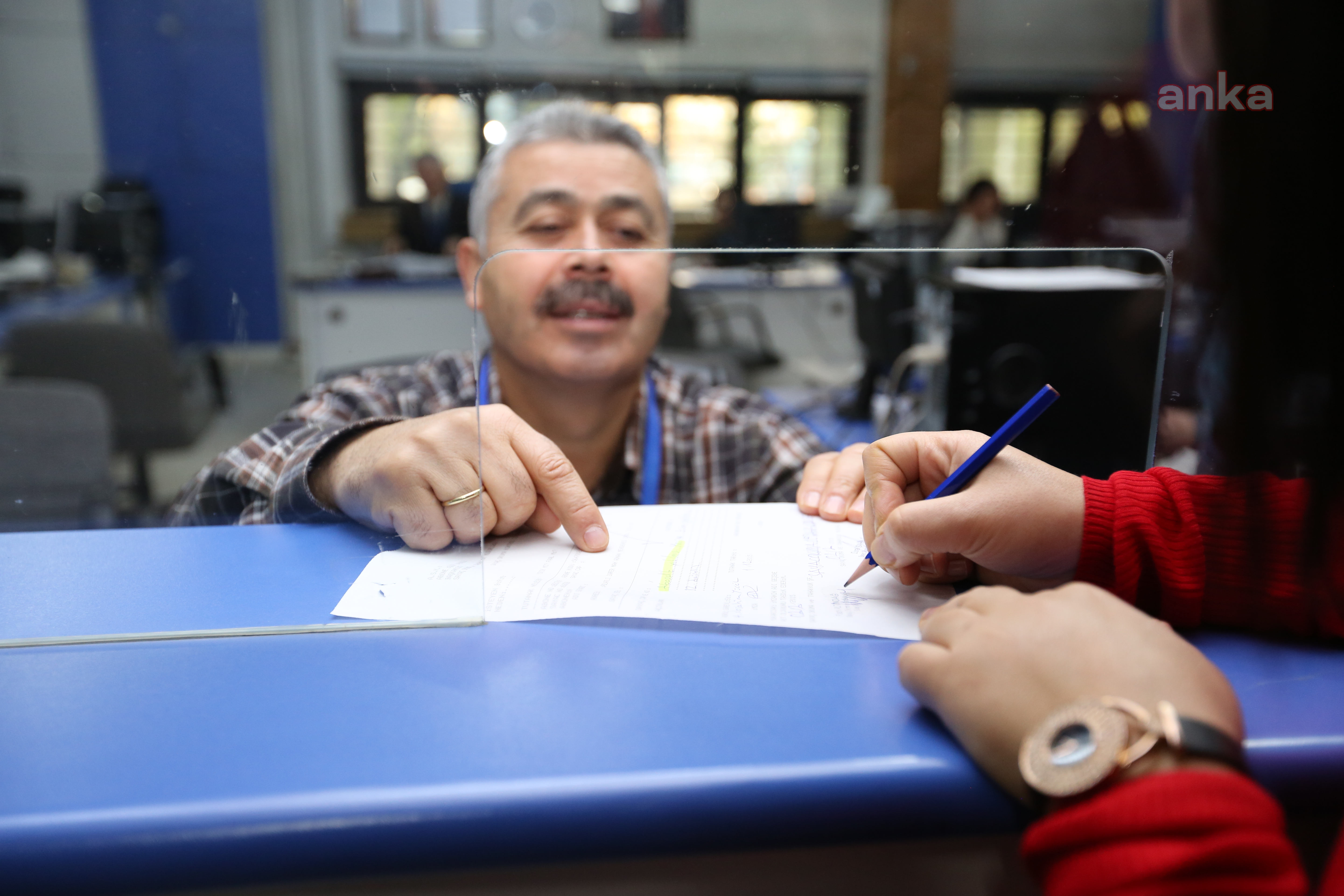 ASKİ, İNDİRİMLERİ İLE DESTEK OLMAYI SÜRDÜRÜYOR