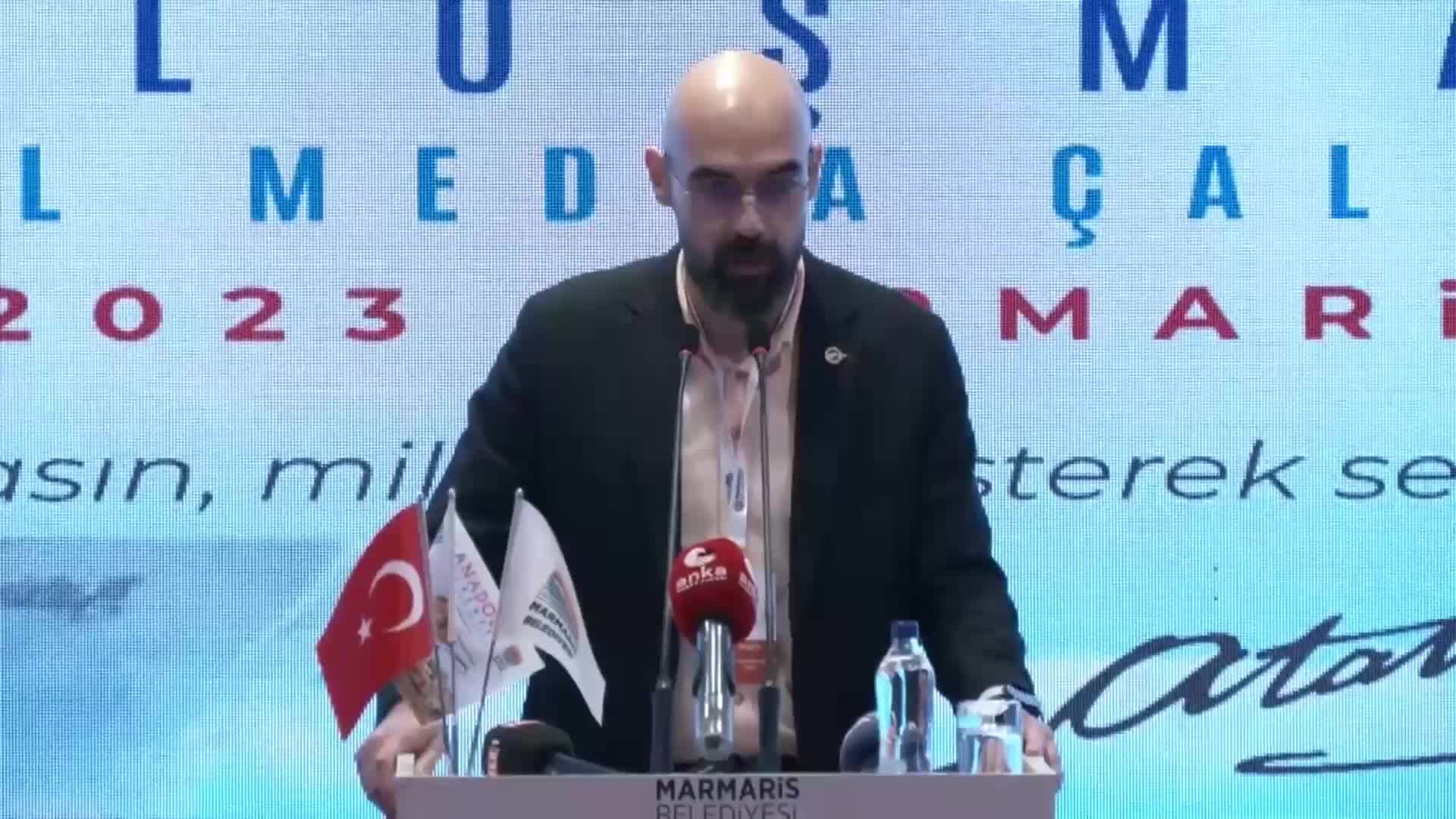 ÇGD GENEL BAŞKANI KIVANÇ EL: “GÜNLÜK 500 BİN TIK ALIN, BASIN İLAN KURUMU SİZE O YARDIMI VERMEK İSTEMİYORSA YİNE VERMEYECEK, HABER YAPMAMIZI İSTEMİYOR Kİ BİZİM”