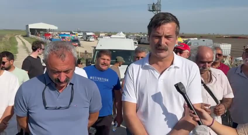 TİP’İN ÖZGÜRLÜK YÜRÜYÜŞÜ 8 GÜNÜNDE...ERKAN BAŞ VE MEHMET FATİH MAÇOĞLU, İNCİRLİK AMERİKAN ÜSSÜNE YÜRÜYOR: “İNCİRLİK’TEKİ AMERİKAN ÜSSÜ BU ÜLKEYE VURULMUŞ BİR PRANGADIR”