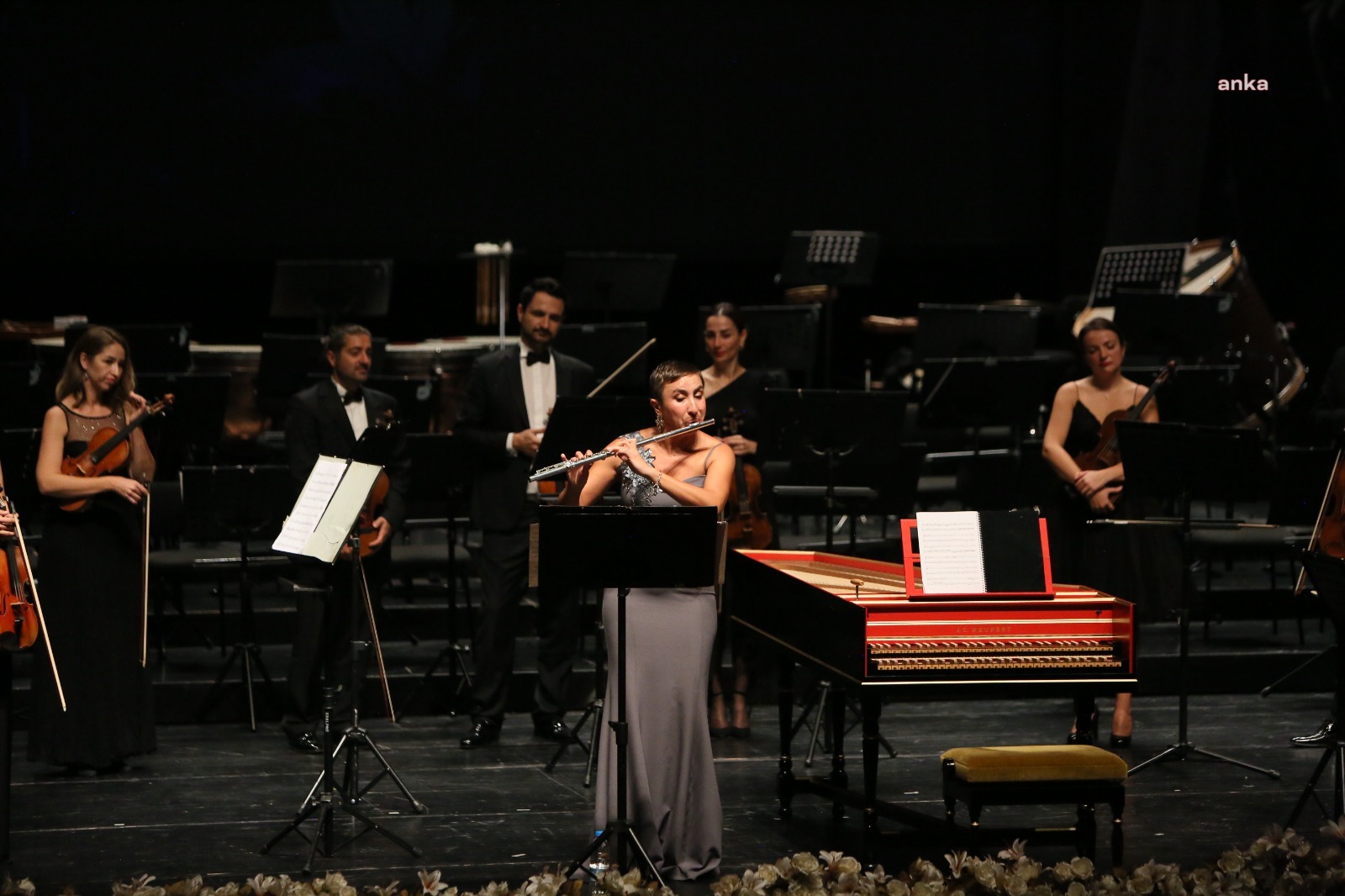 ESKİŞEHİR'DE SENFONİ ORKESTRASINDAN MUHTEŞEM KONSER